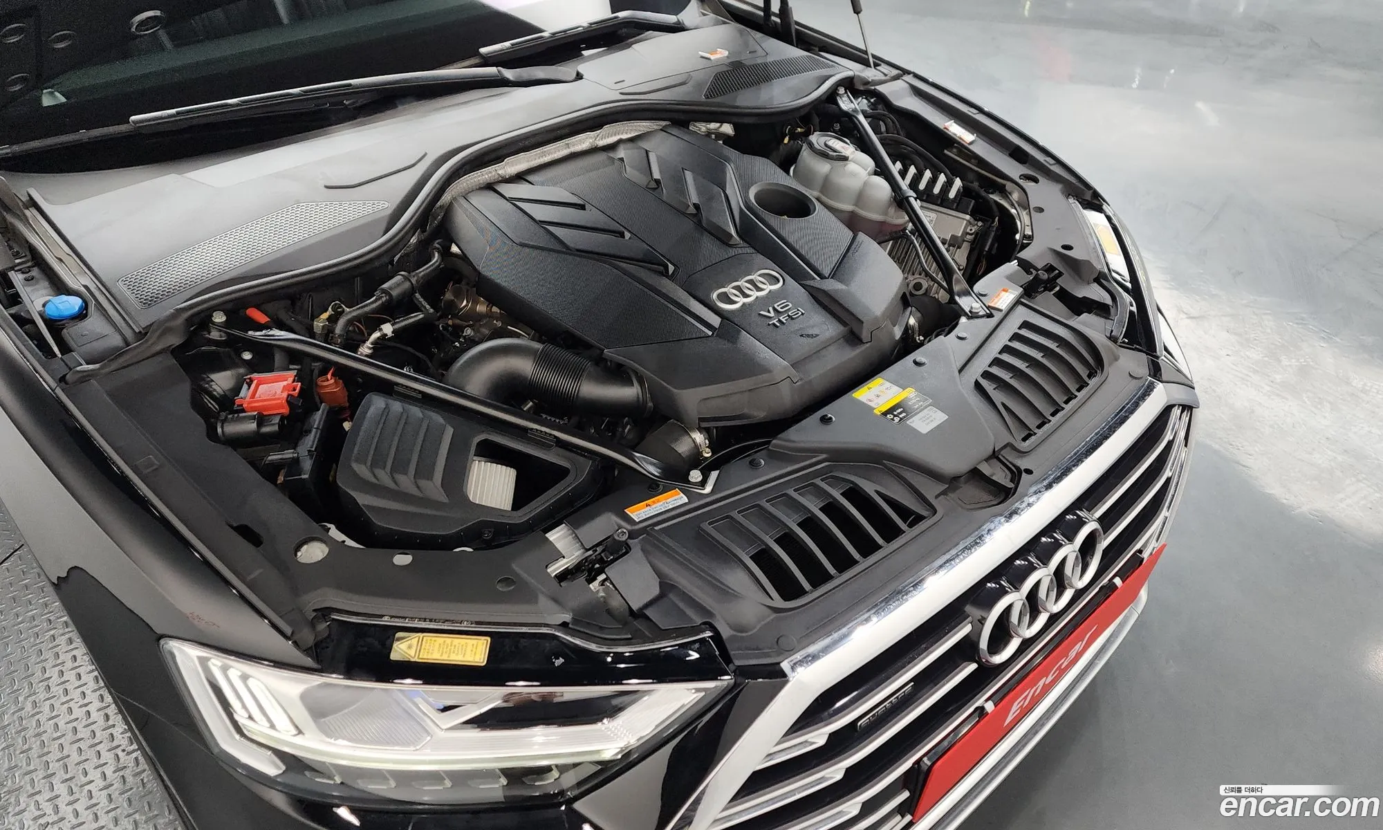 Audi A8 2021 — 5