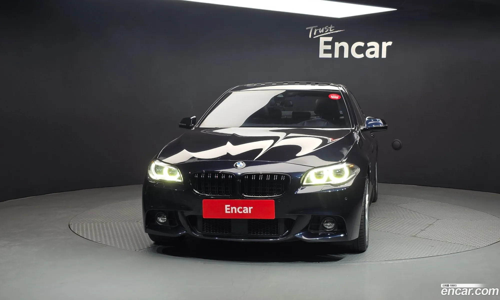 BMW 5 Series 2016 WBA5A7104GG749859 — 2