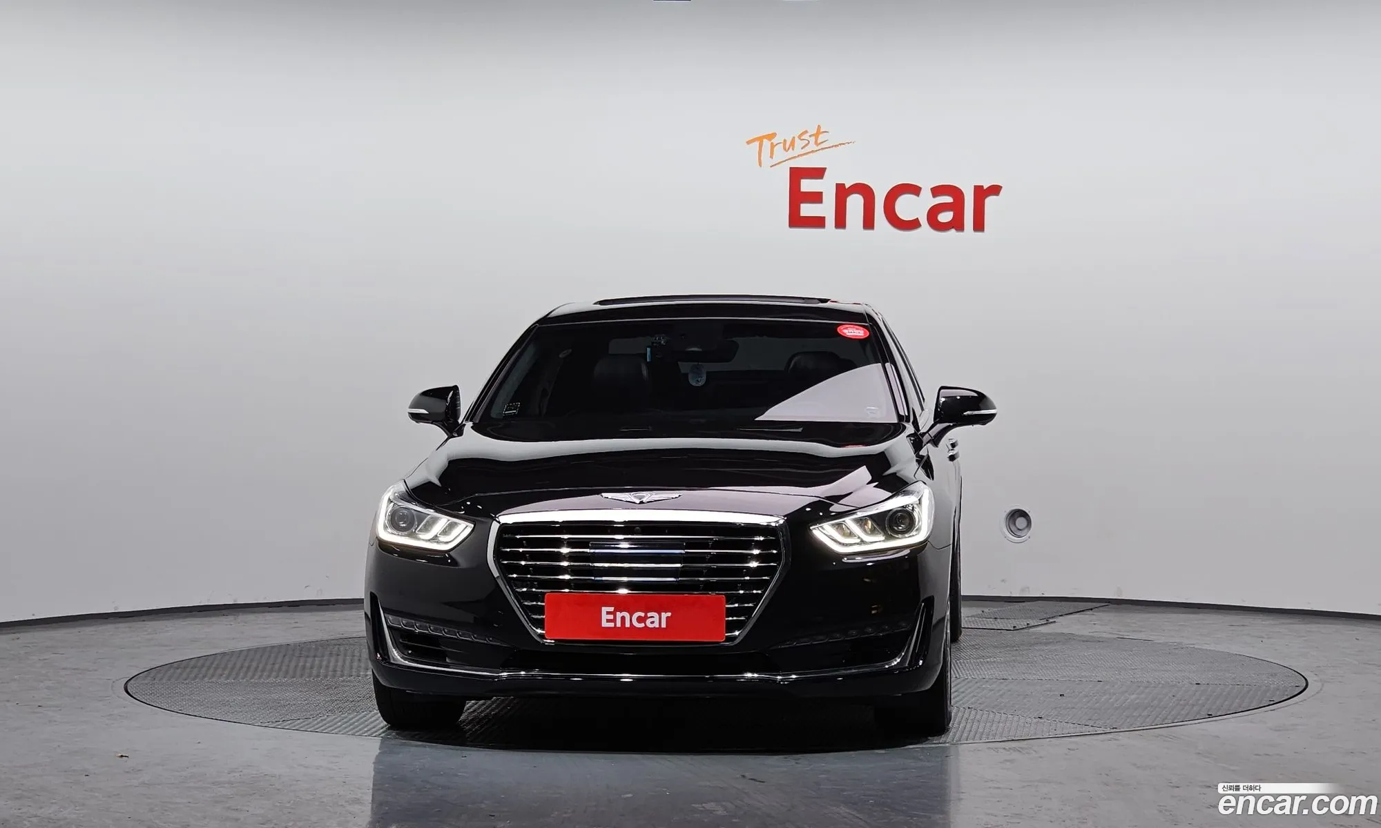 Genesis EQ900 2017 — 13