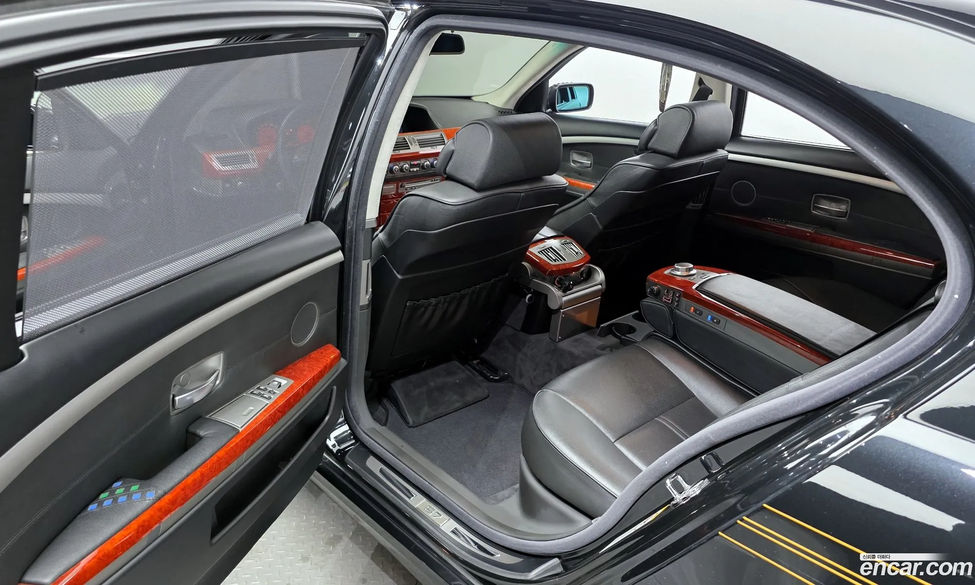 BMW 7 Series 2005 WAPB744005UH10099 — 15