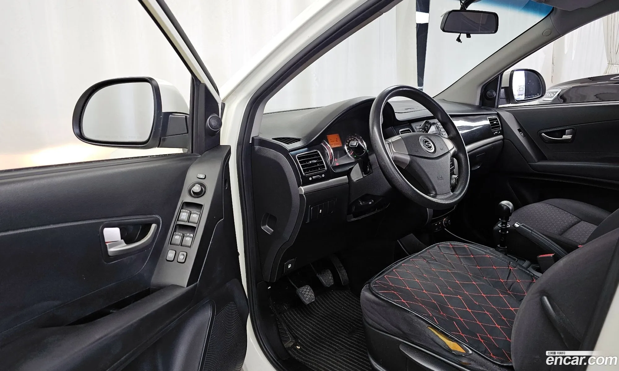 KG Mobility (SsangYong) Korando C 2012 — 4