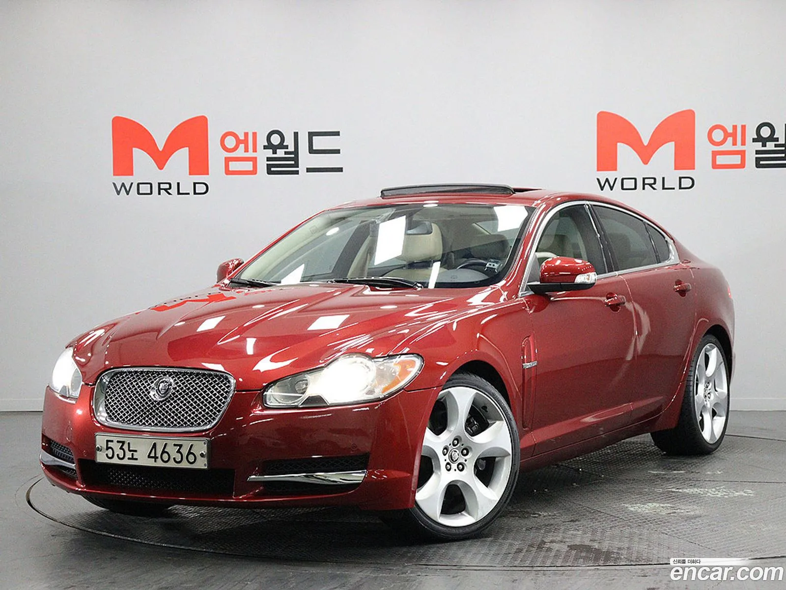 Jaguar XF 2009 — 15