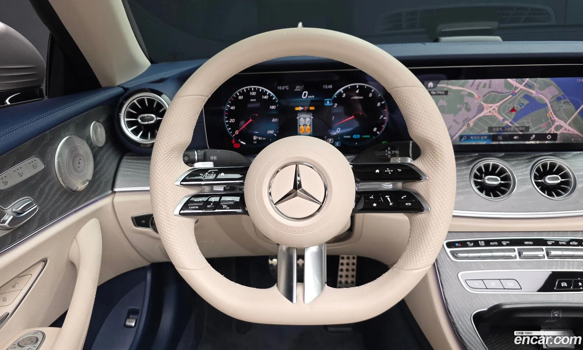 Mercedes-Benz E-Class W213 2022 — 18