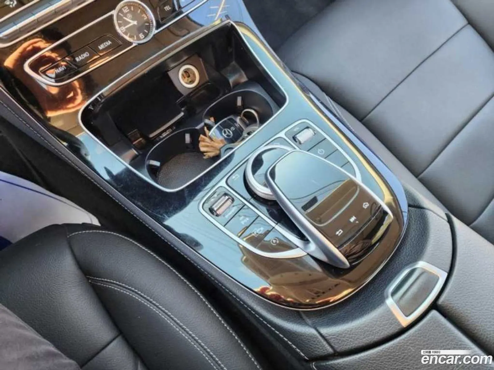 Mercedes-Benz E-Class W213 2017 — 14