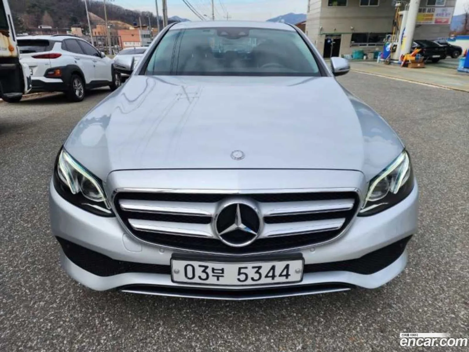 Mercedes-Benz E-Class W213 2017 — 20