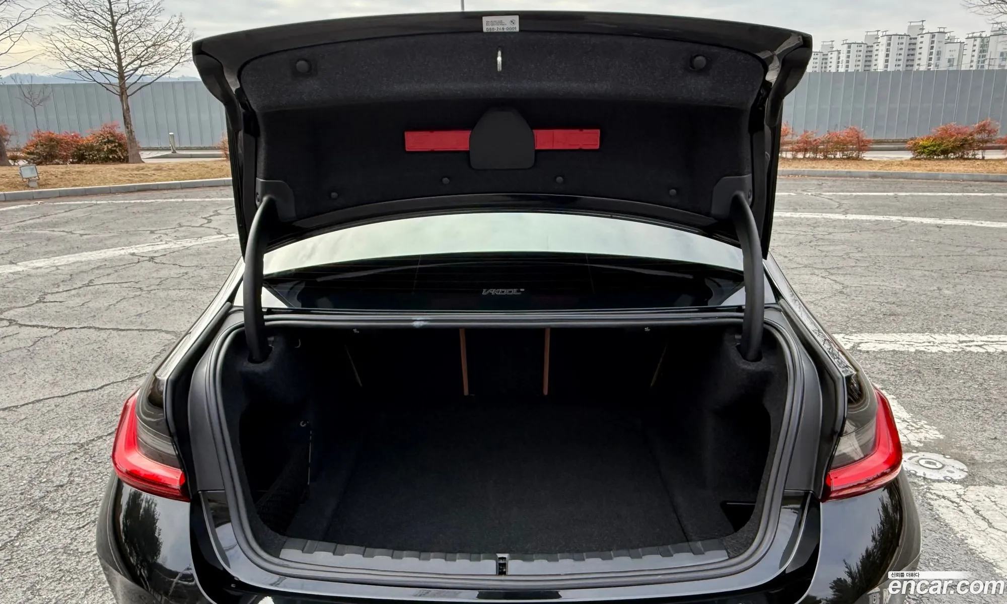 BMW 3 Series 2025 — 4