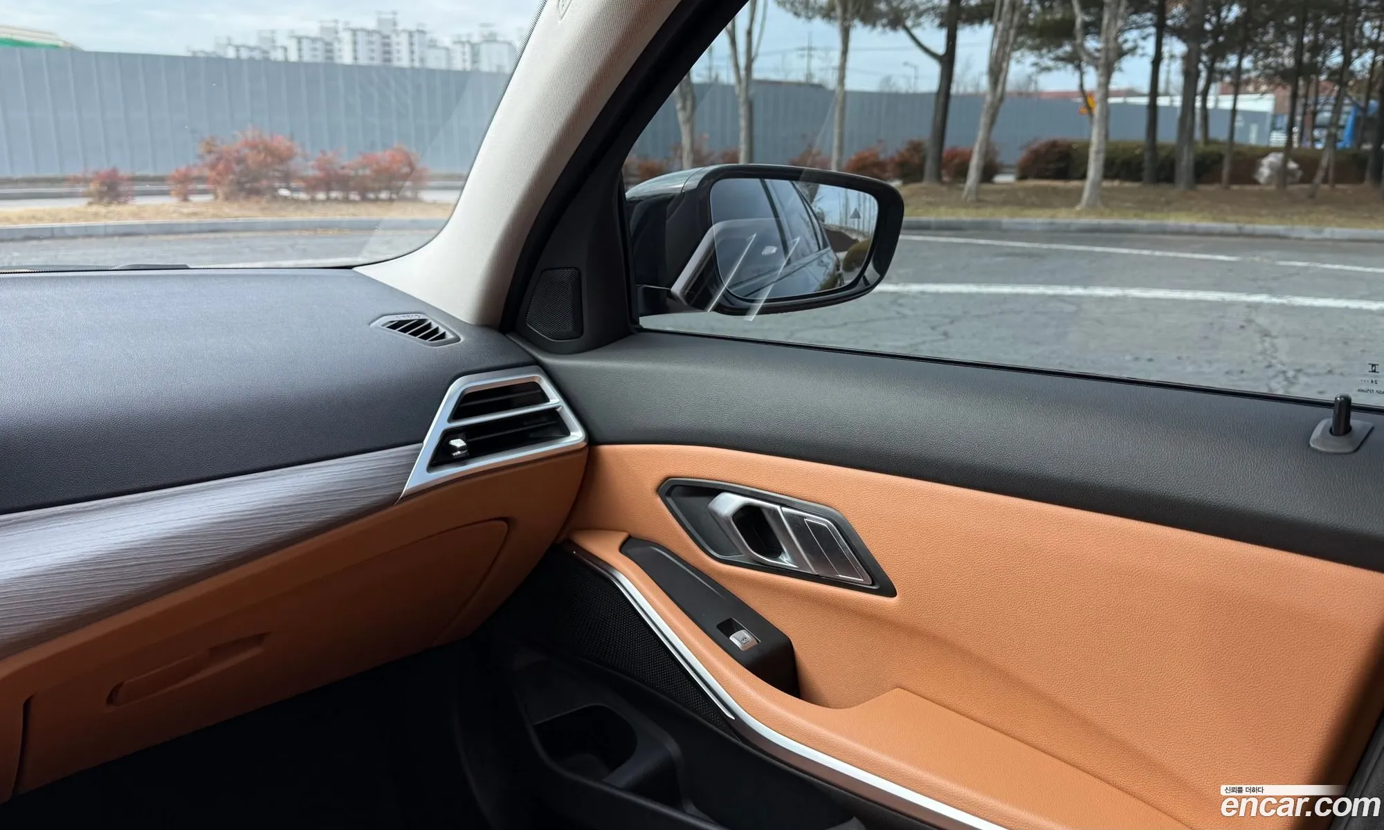 BMW 3 Series 2025 — 18