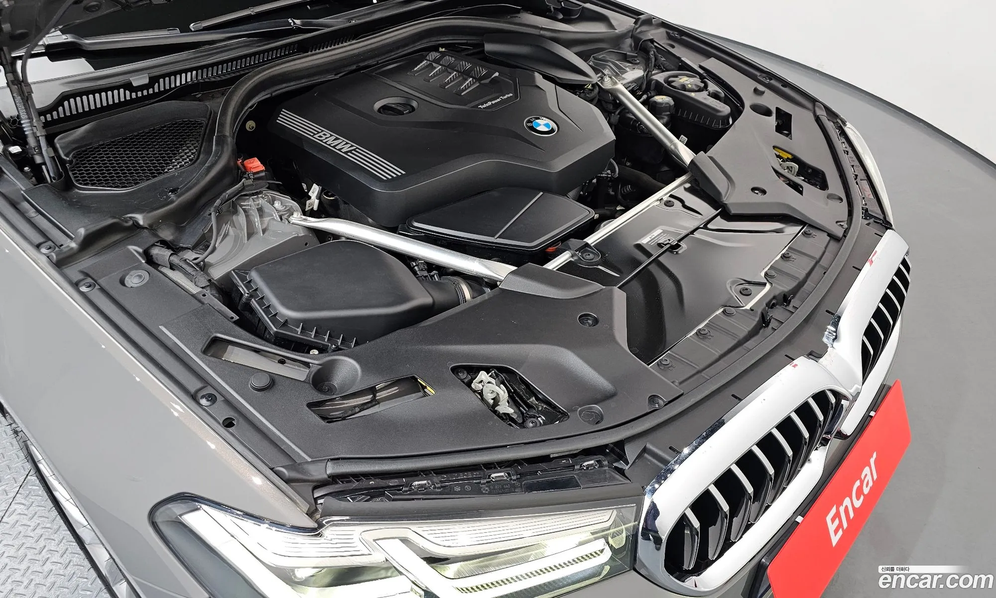BMW 5 Series 2022 WBA11BH03NCJ90543 — 14