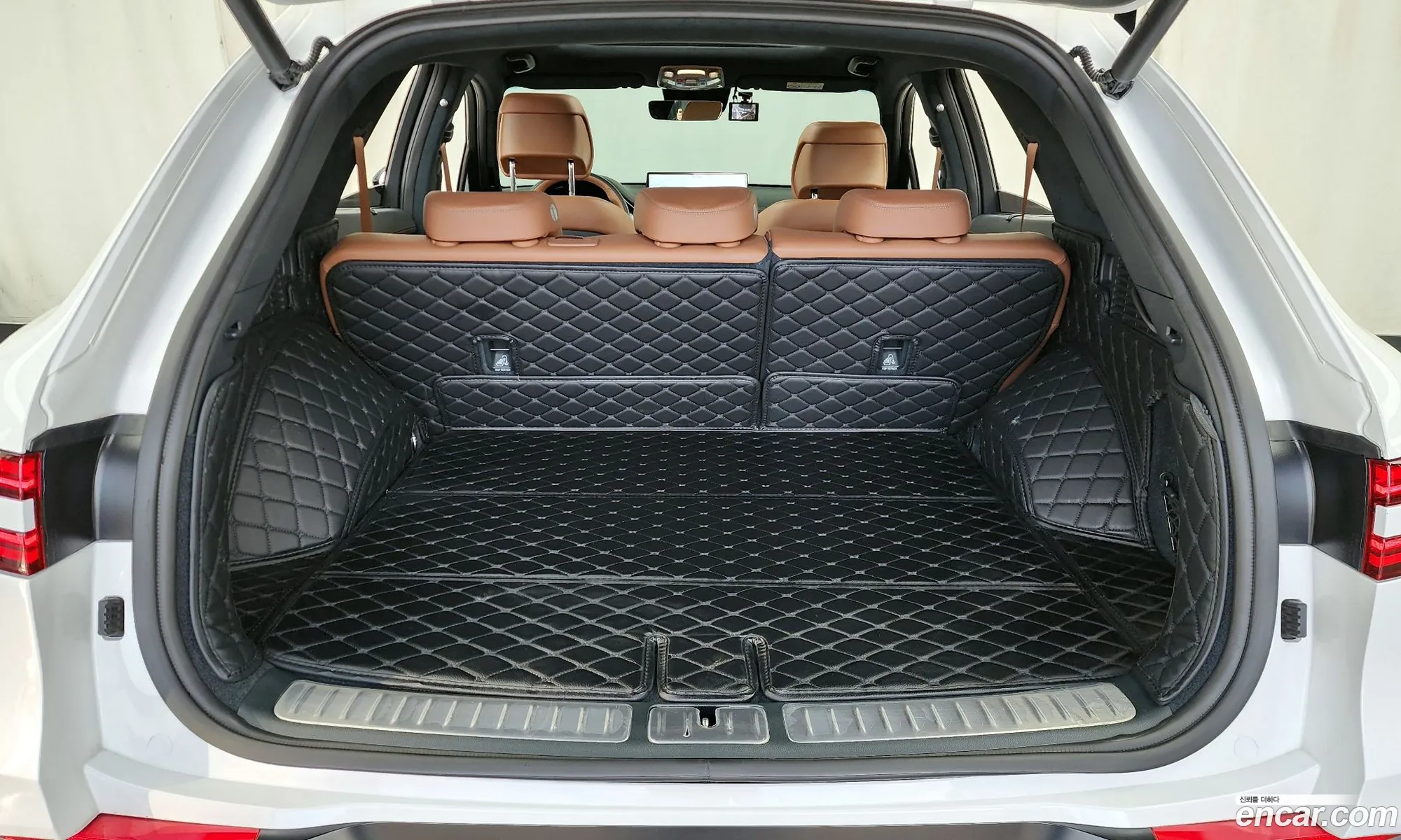 Genesis GV70 2023 — 13