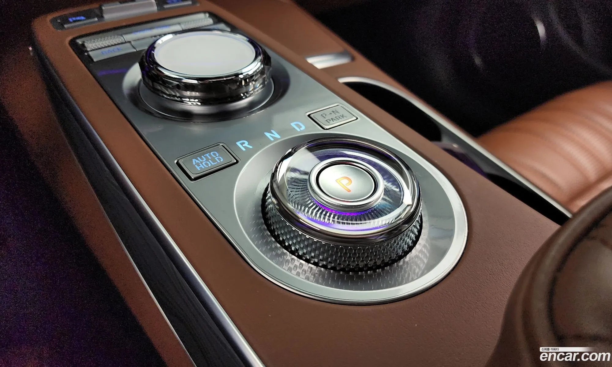Genesis GV70 2023 — 4