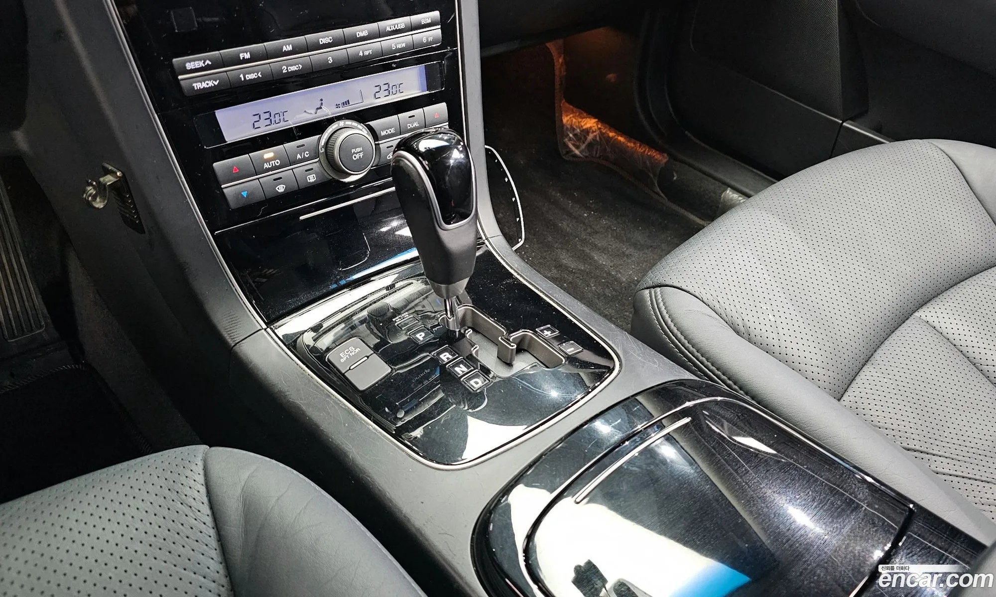 Kia Opirus Premium 2010 — 2