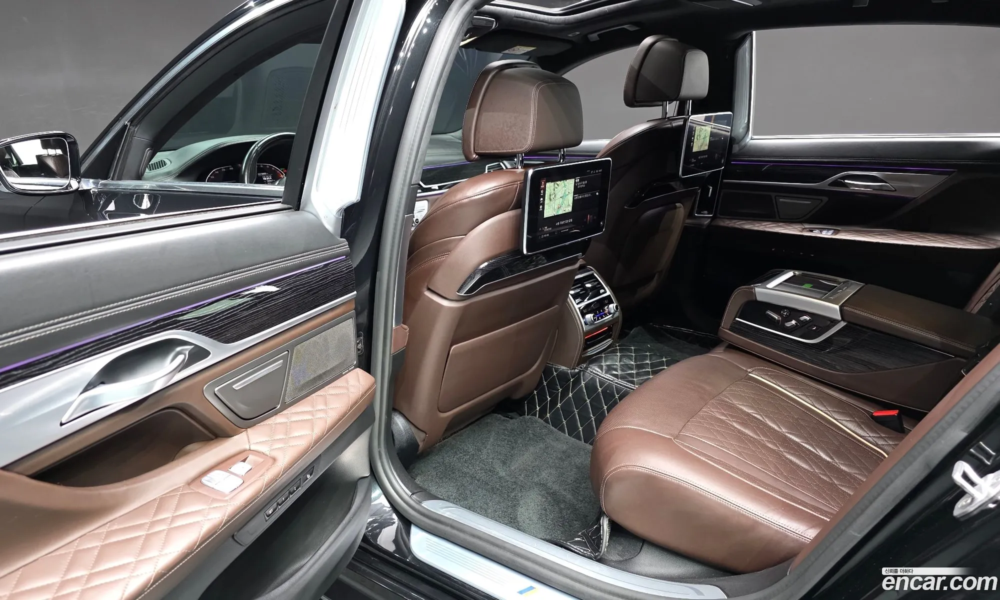 BMW 7 Series 2021 — 19