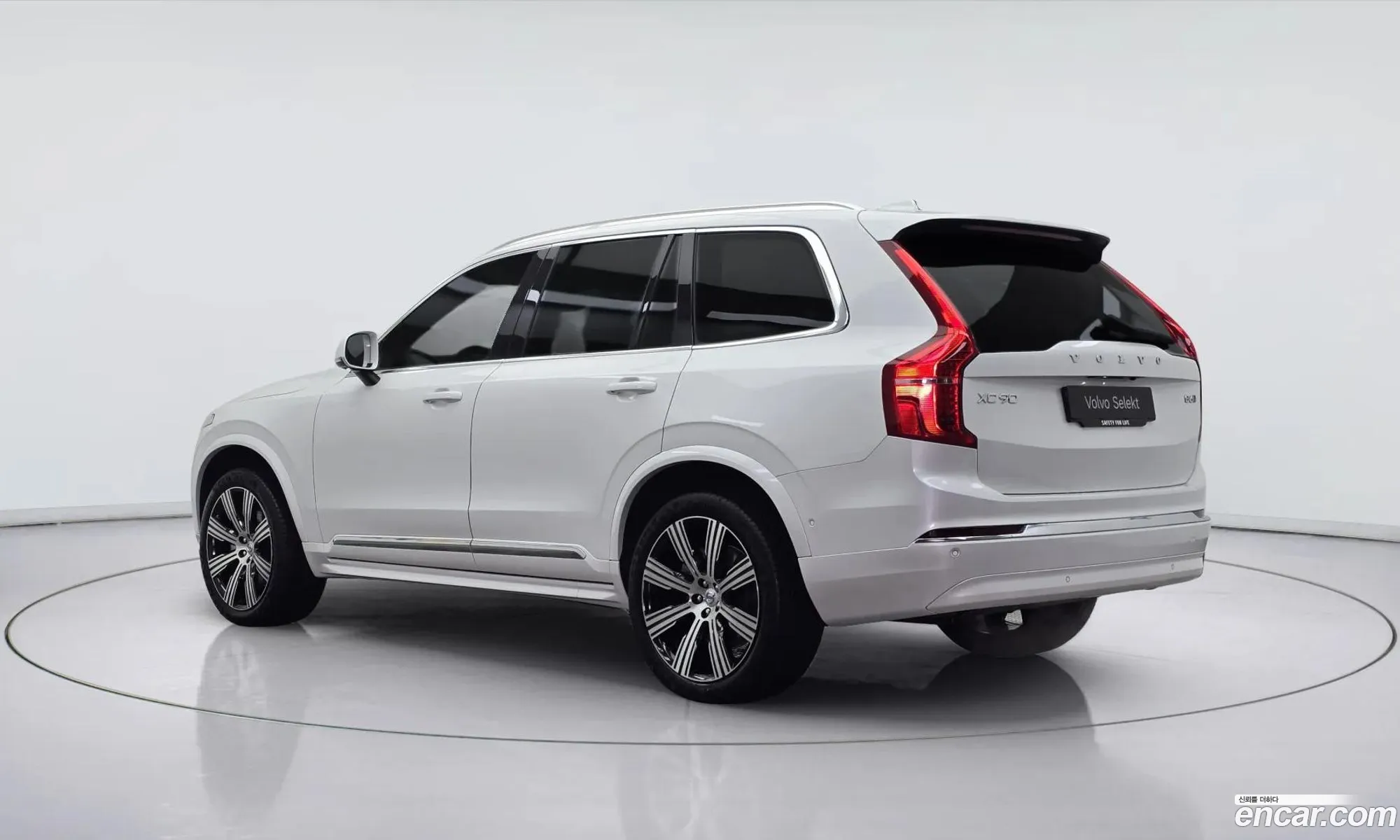 Volvo XC90 2025 — 12