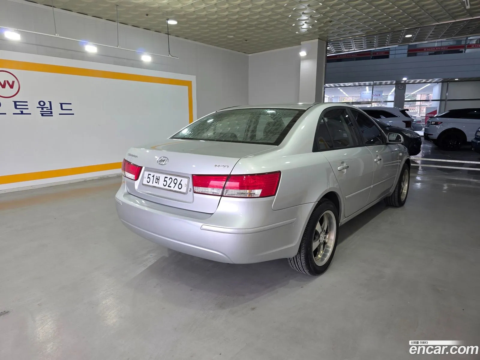Hyundai NF Sonata Transform 2009 — 15