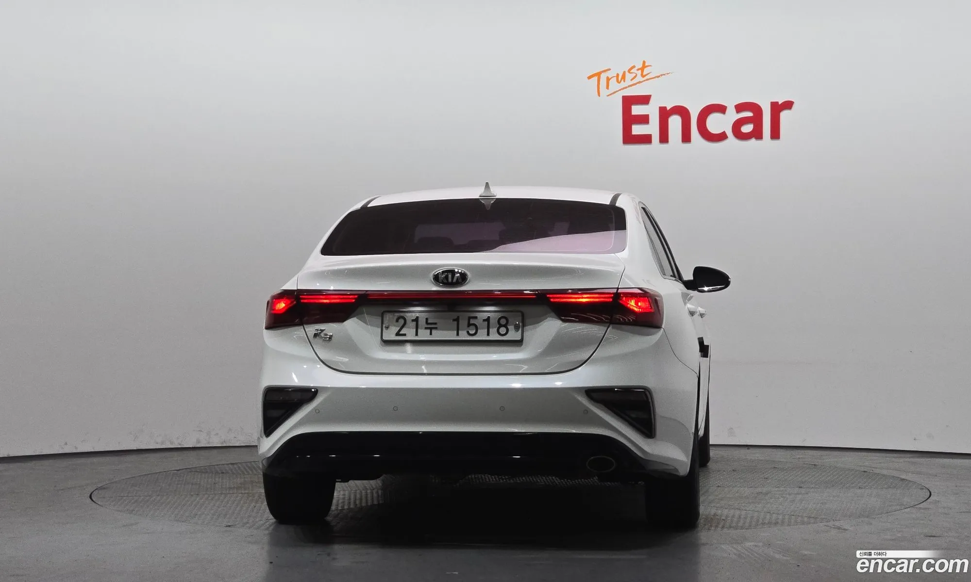 Kia K3 2018 — 9