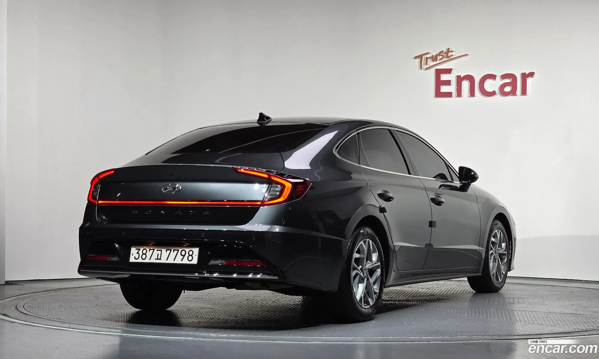 Hyundai Sonata 2022 — 2