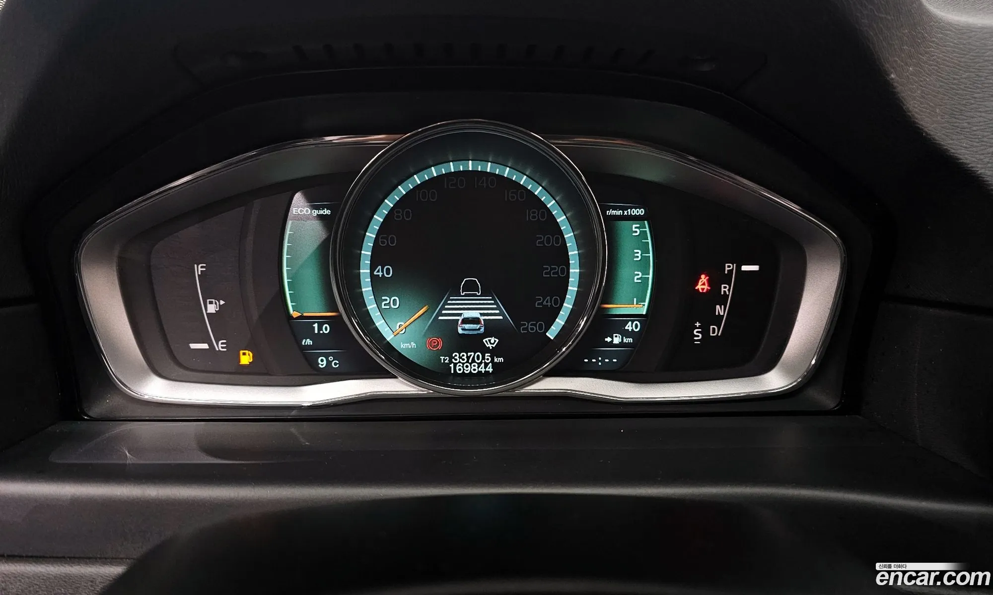 Volvo XC70 2014 — 13