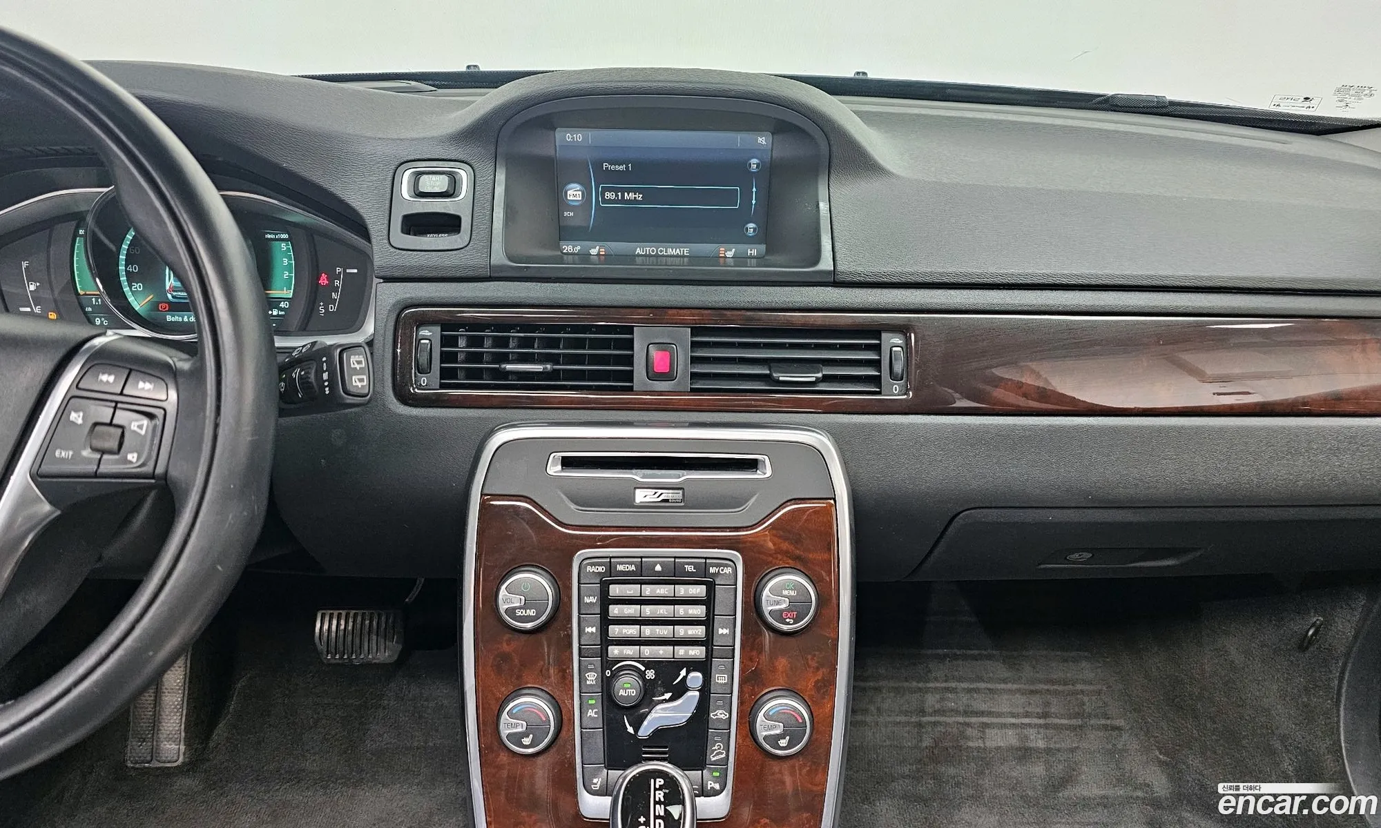 Volvo XC70 2014 — 14