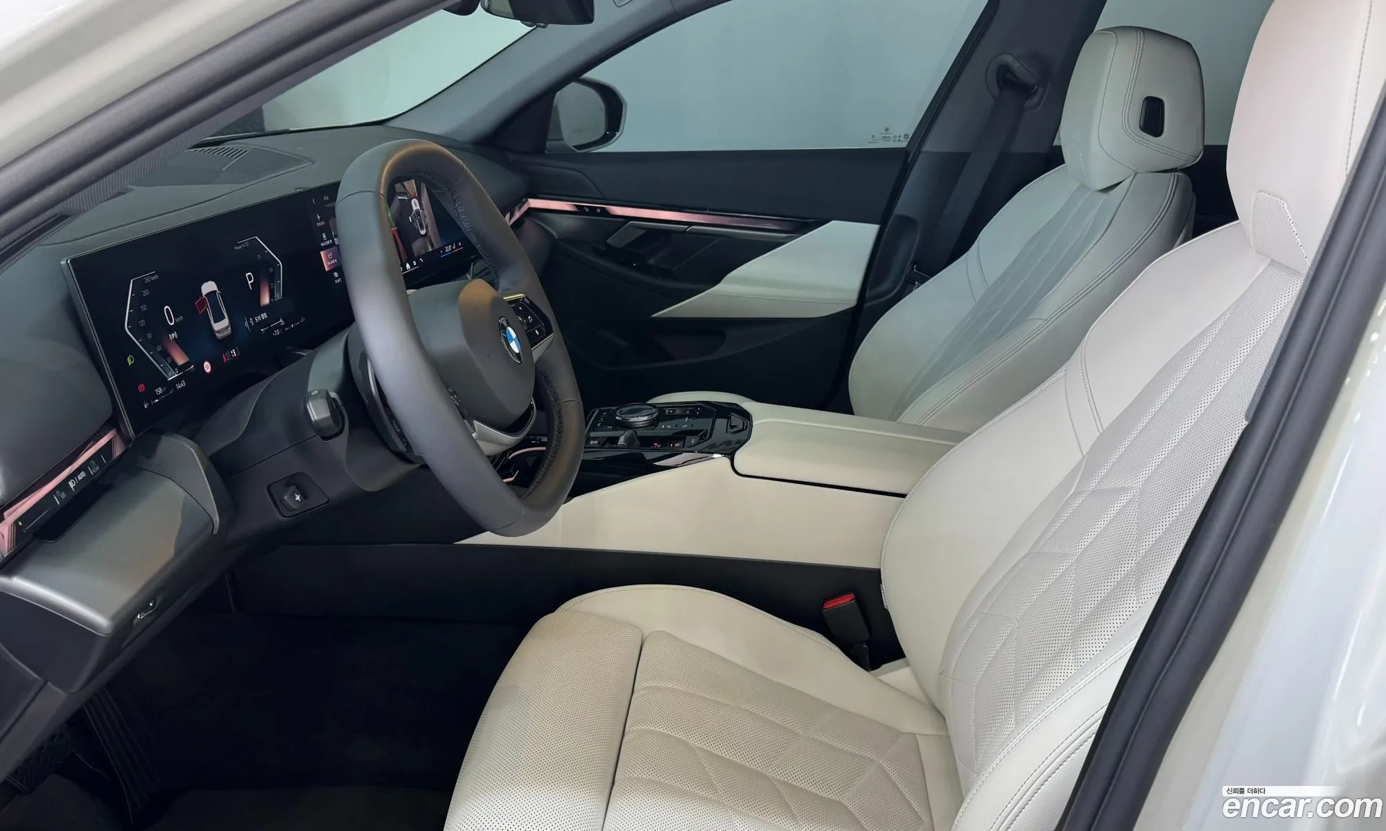BMW 5 Series 2025 — 13