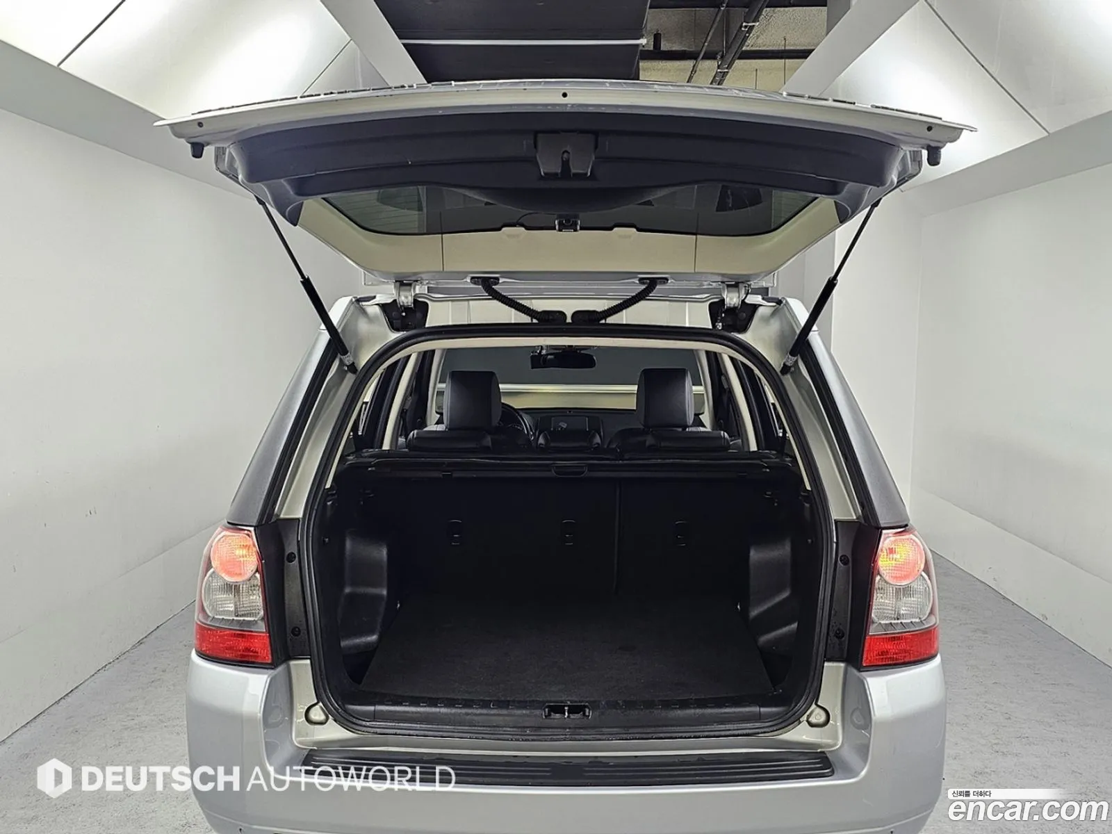 Land Rover Freelander 2 2011 — 19