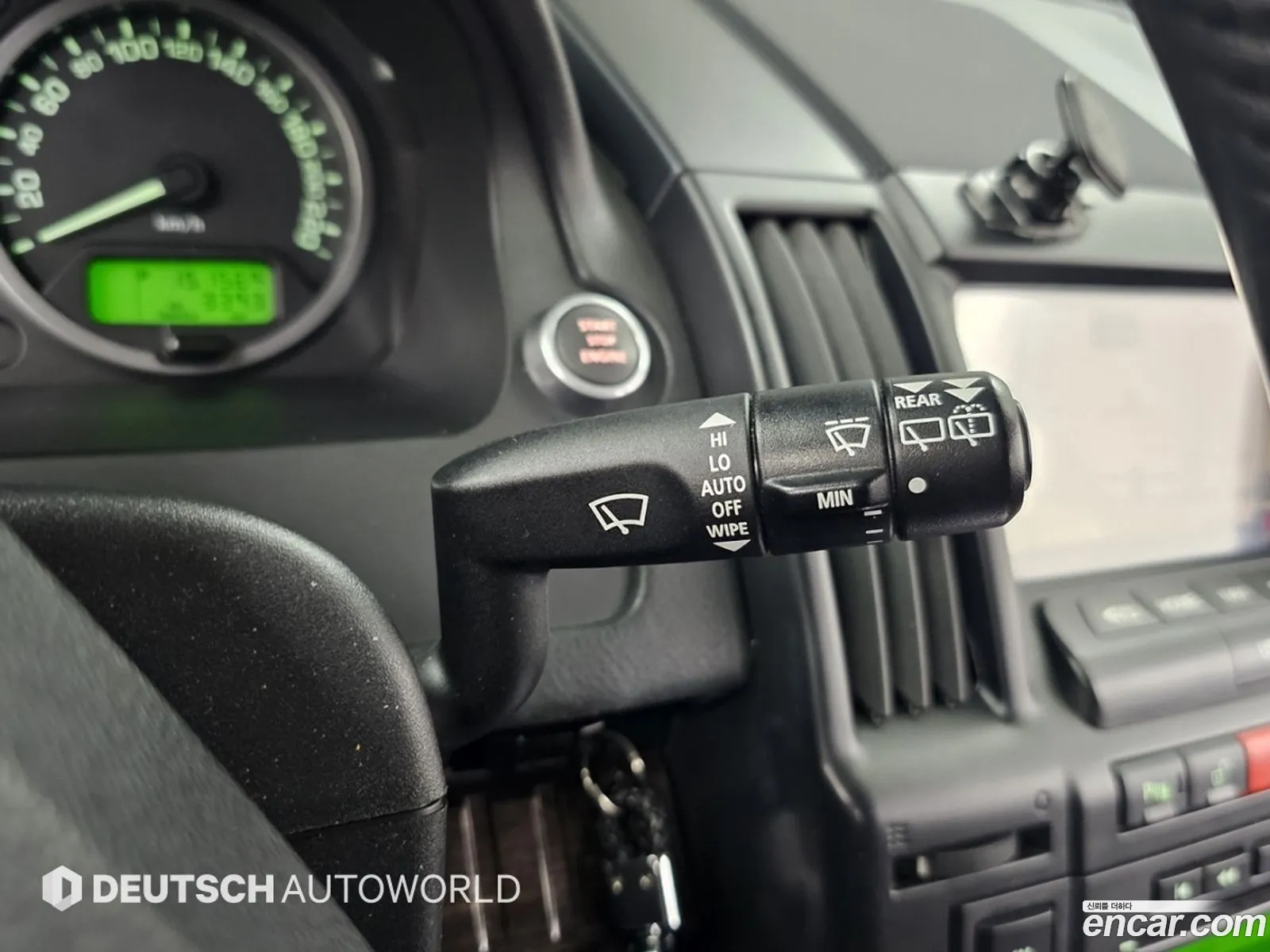 Land Rover Freelander 2 2011 — 18