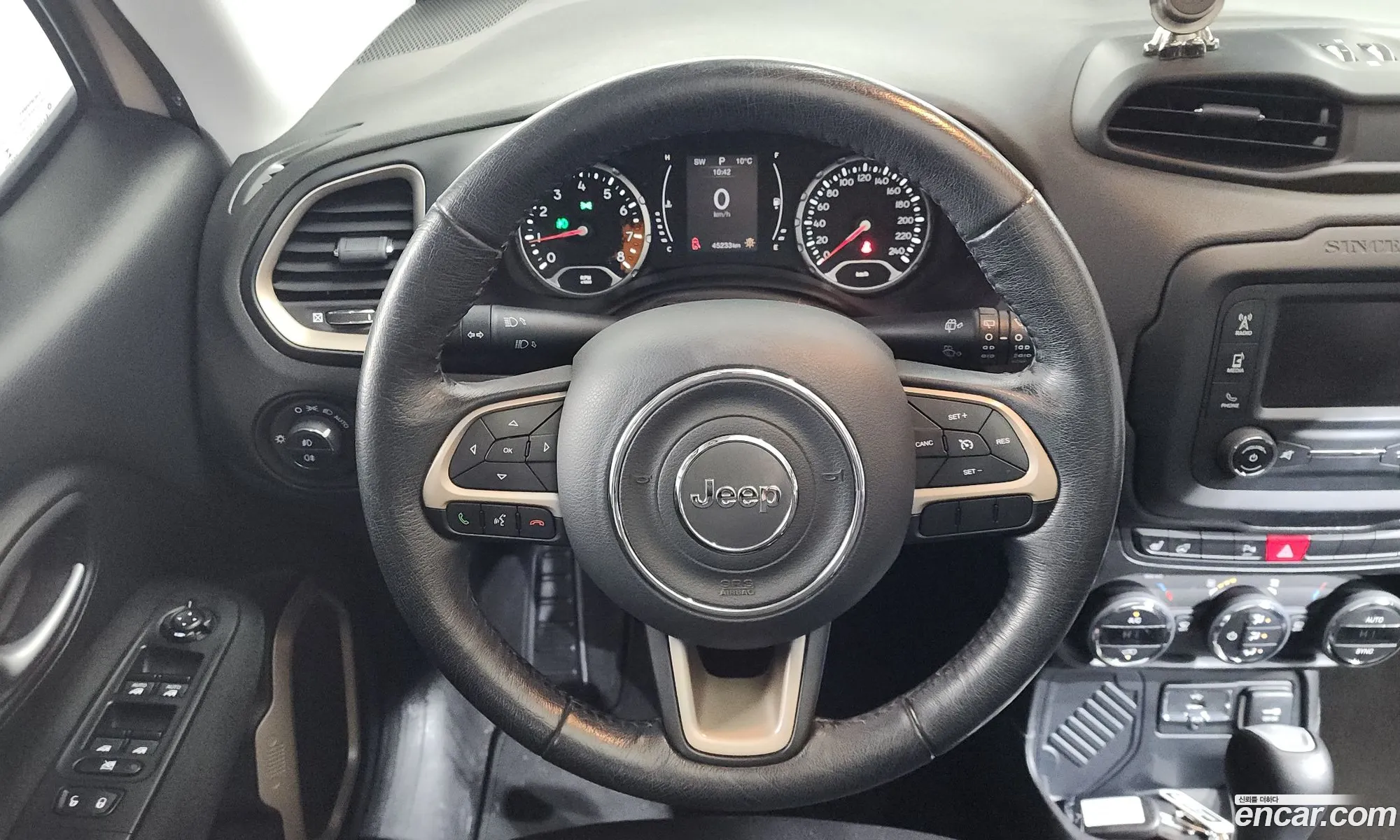 Jeep Renegade 2015 — 12