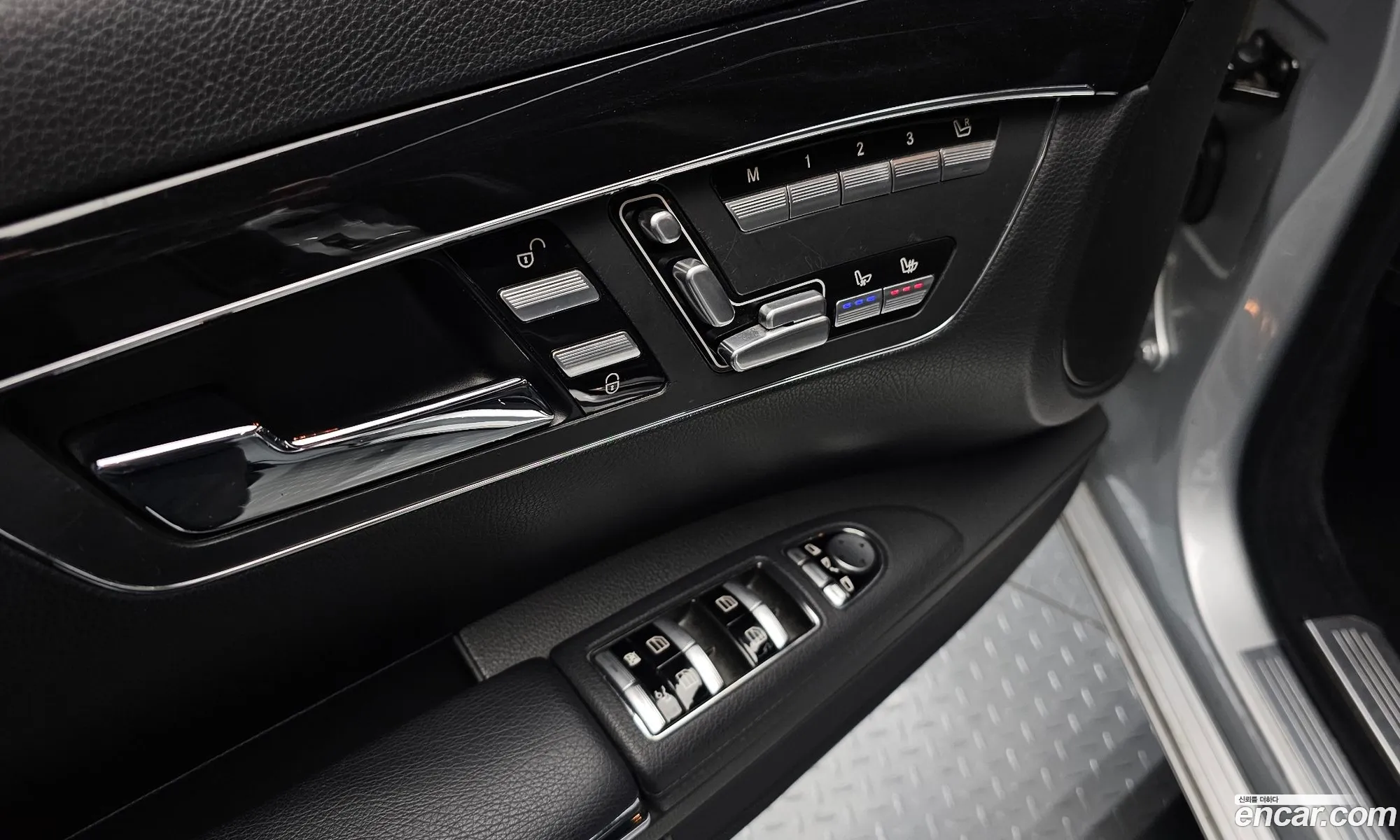 Mercedes-Benz S-Class W221 2012 — 14