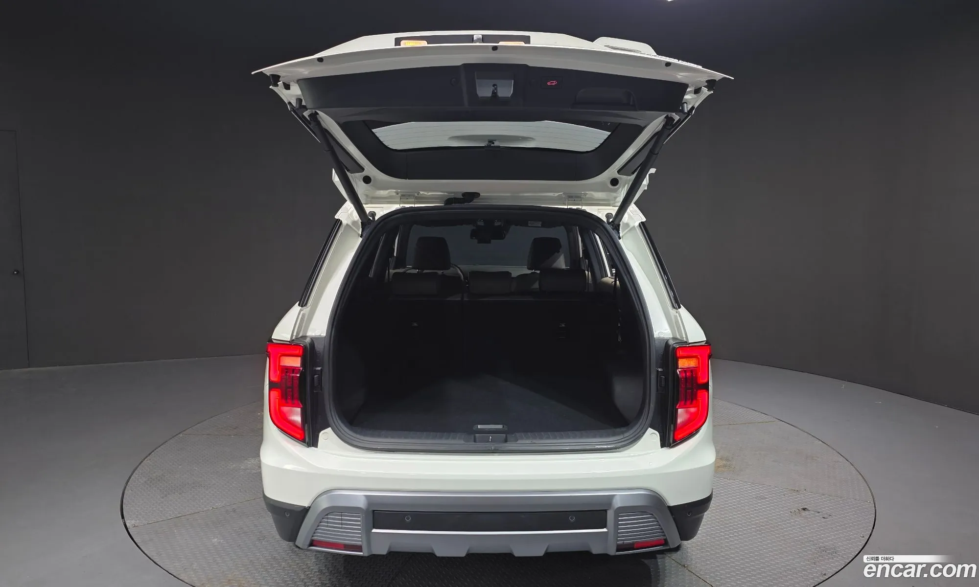 KG Mobility (SsangYong) Torres 2022 — 3