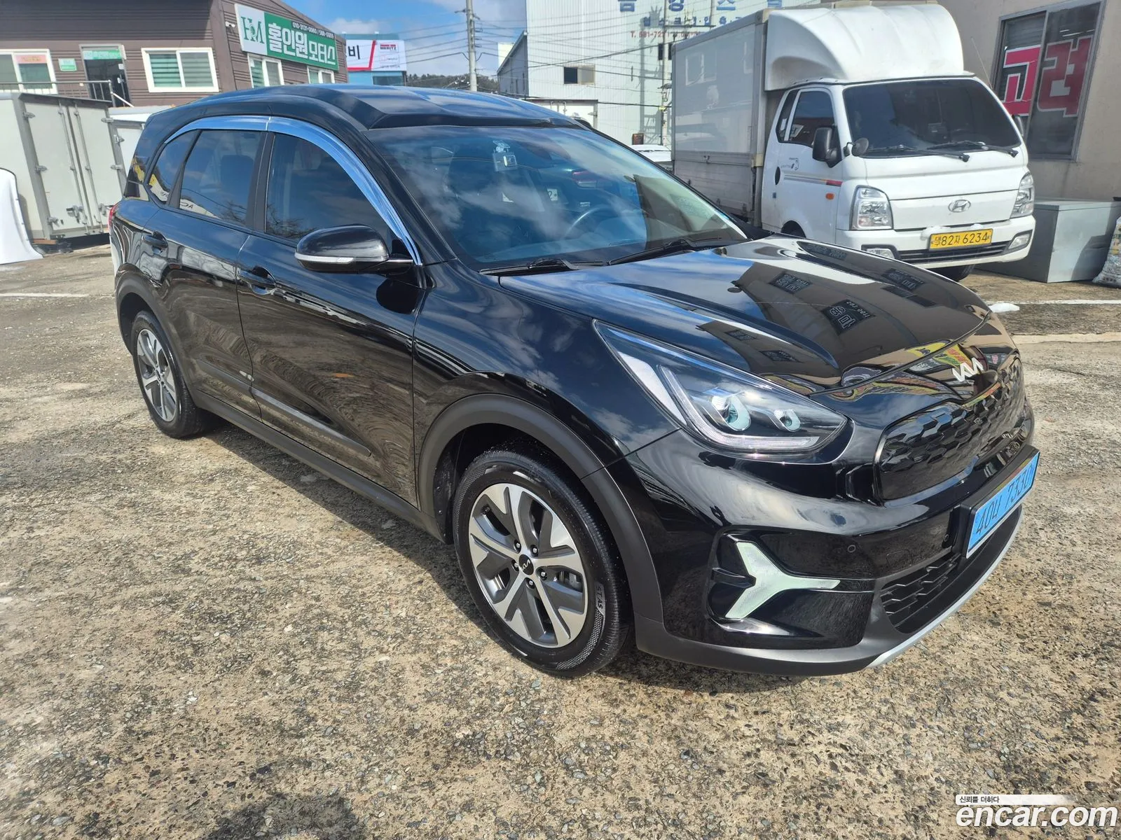 Kia Niro Plus 2022 — 16