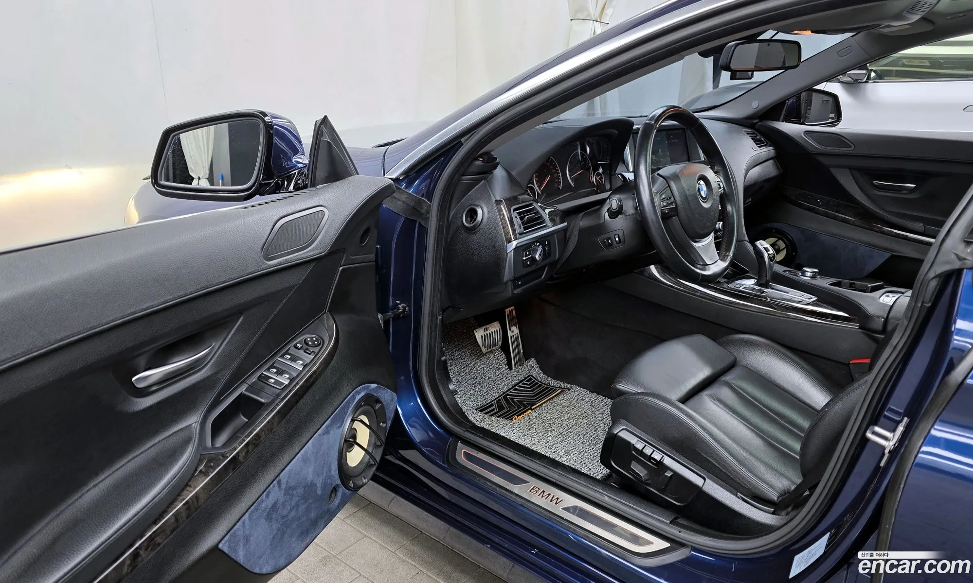 BMW 6 Series 2012 — 12