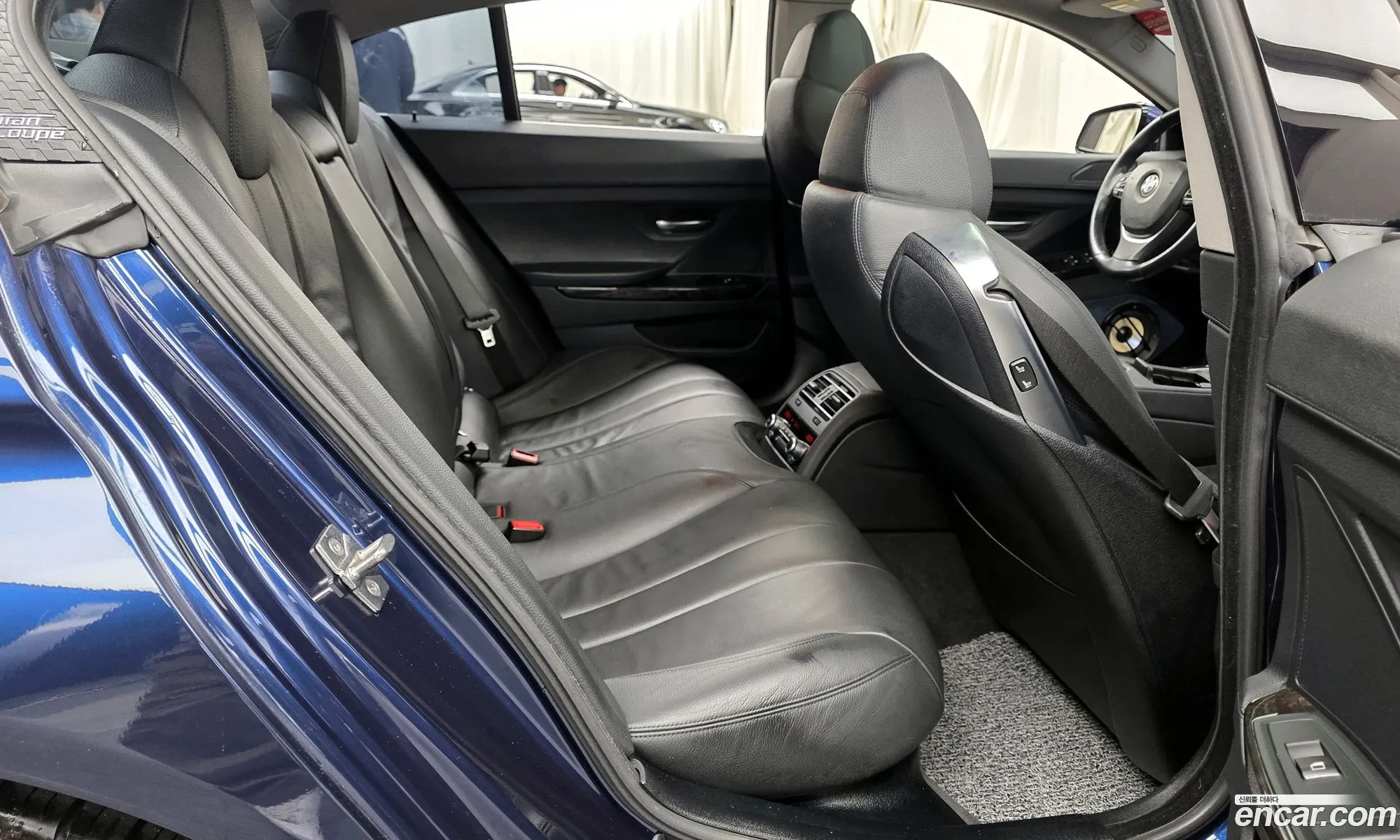 BMW 6 Series 2012 — 13