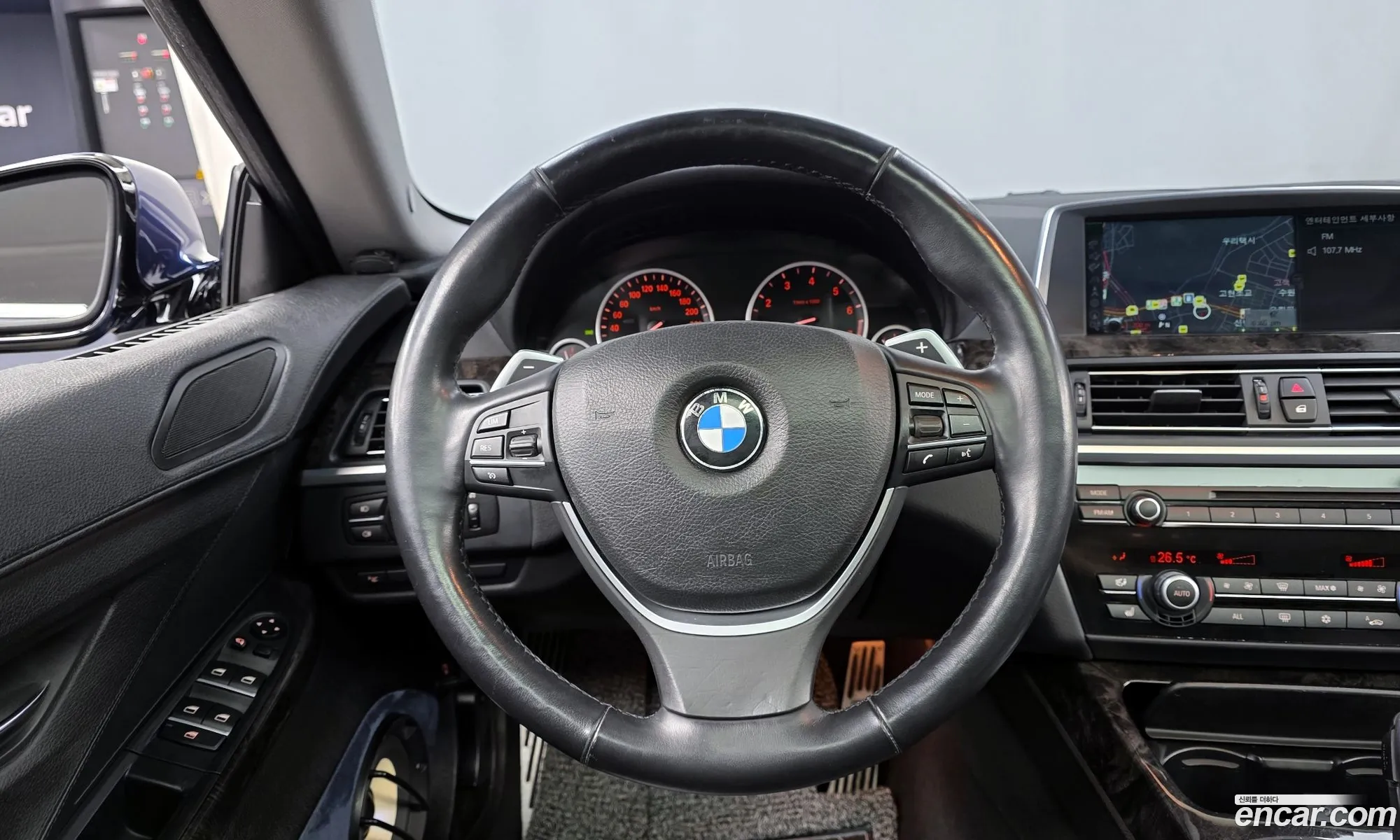 BMW 6 Series 2012 — 14