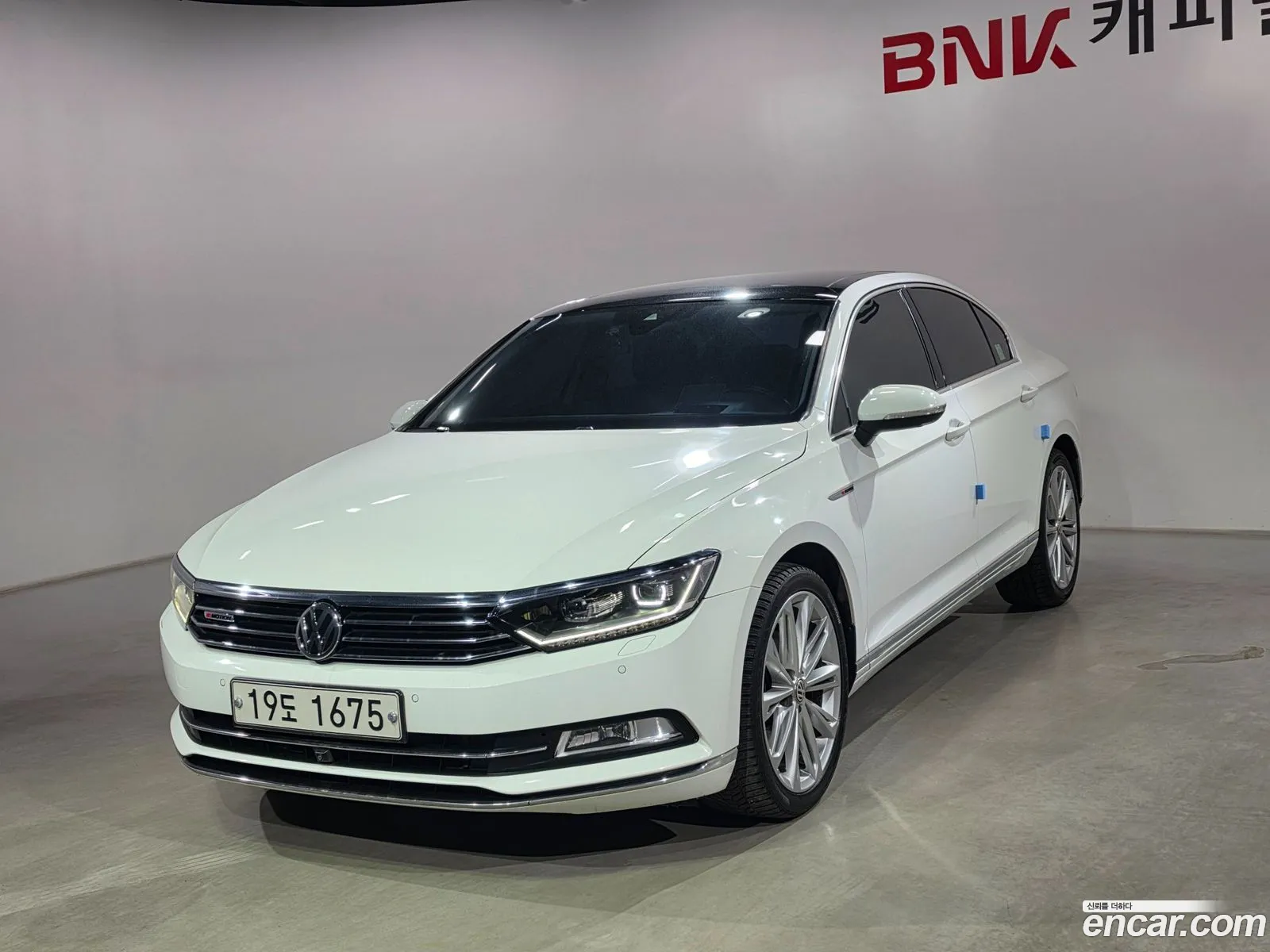 Volkswagen Passat GT 2018 — 14