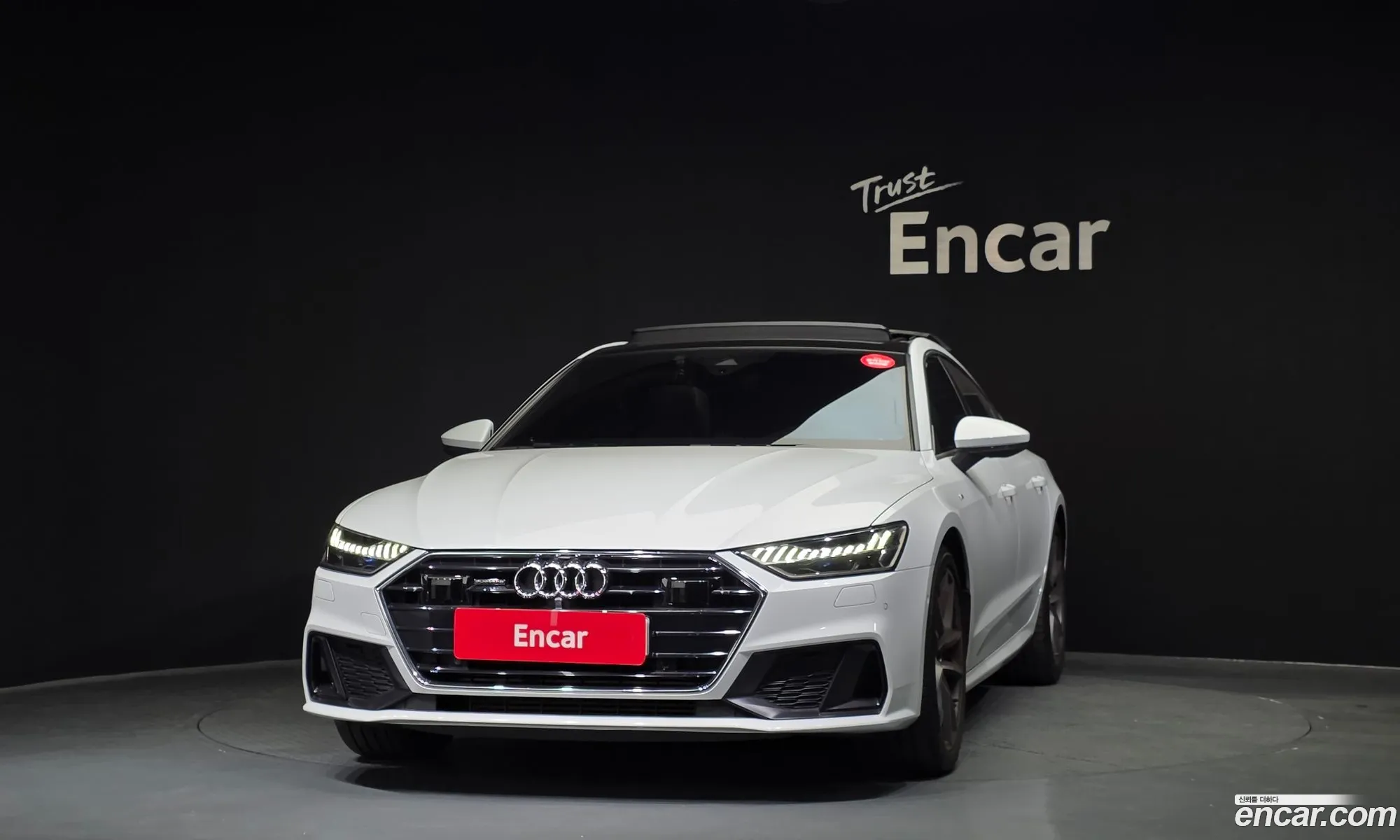 Audi A7 2020 WAUZZZF26LN064252 — 2