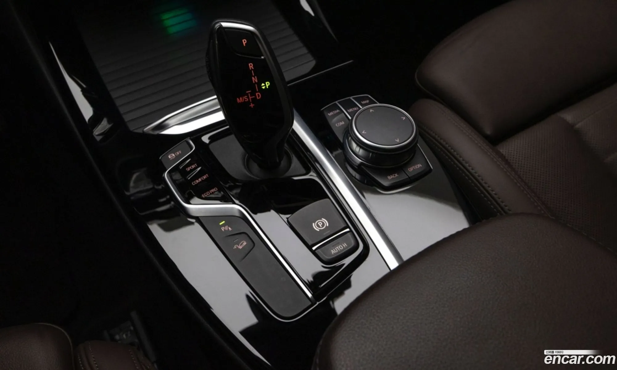 BMW X3 2021 — 16