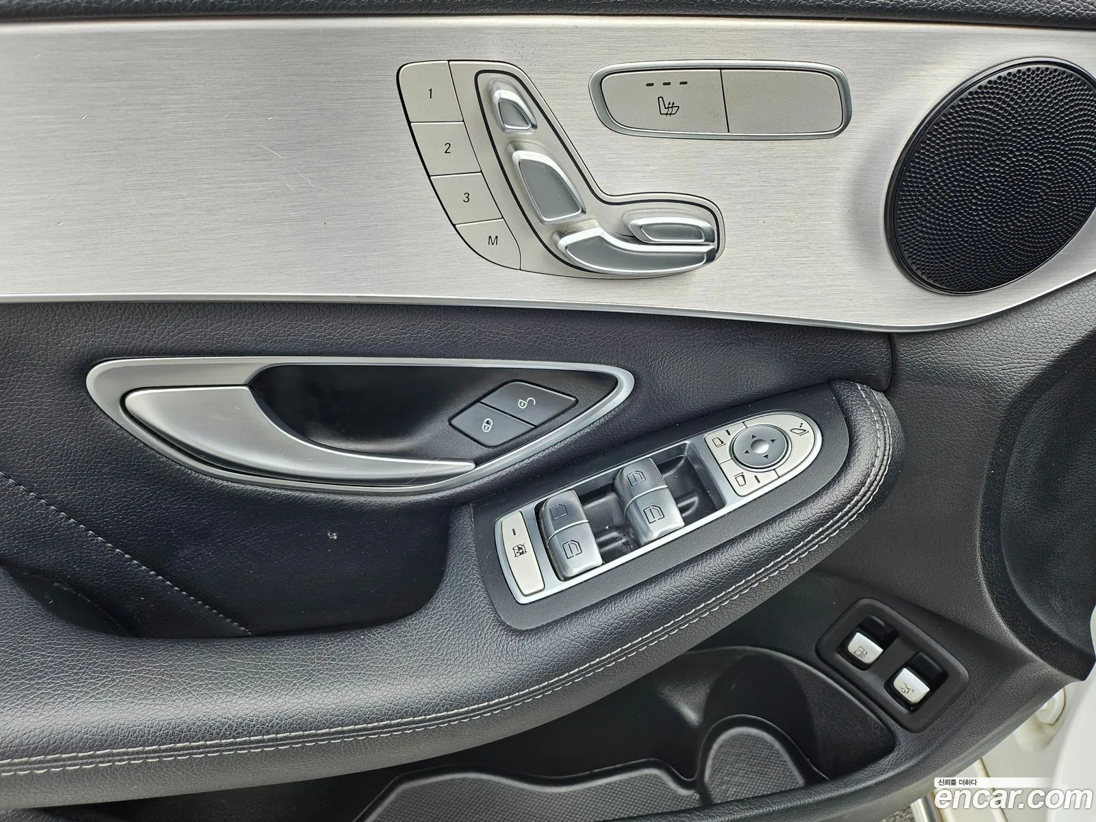 Mercedes-Benz C-Class W205 2018 — 11