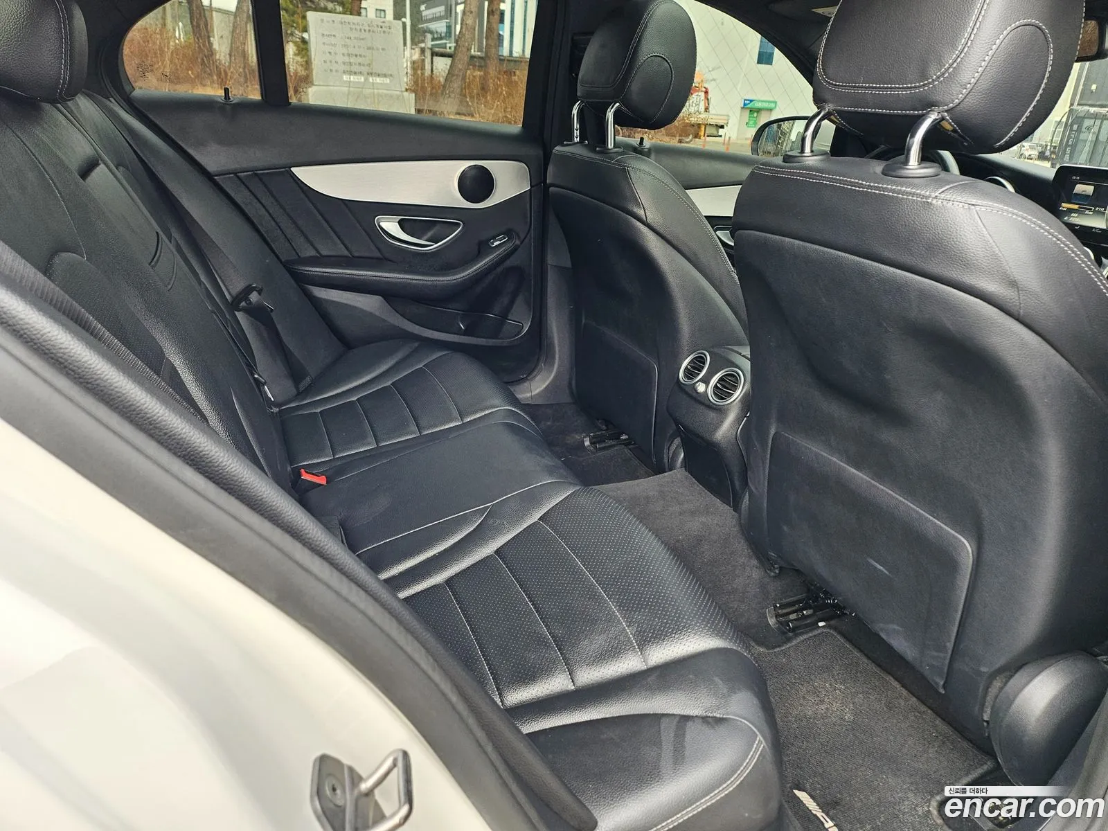 Mercedes-Benz C-Class W205 2018 — 14