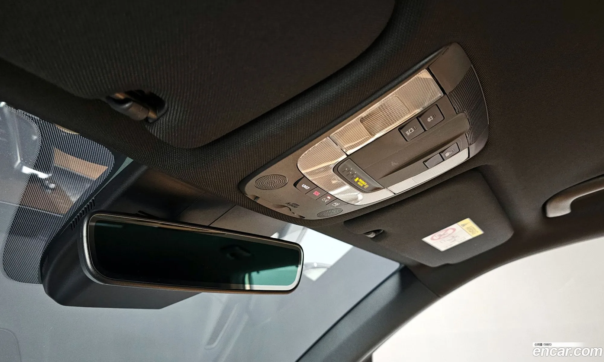 Kia Sorento 2021 KNARM81FHMA115518 — 18