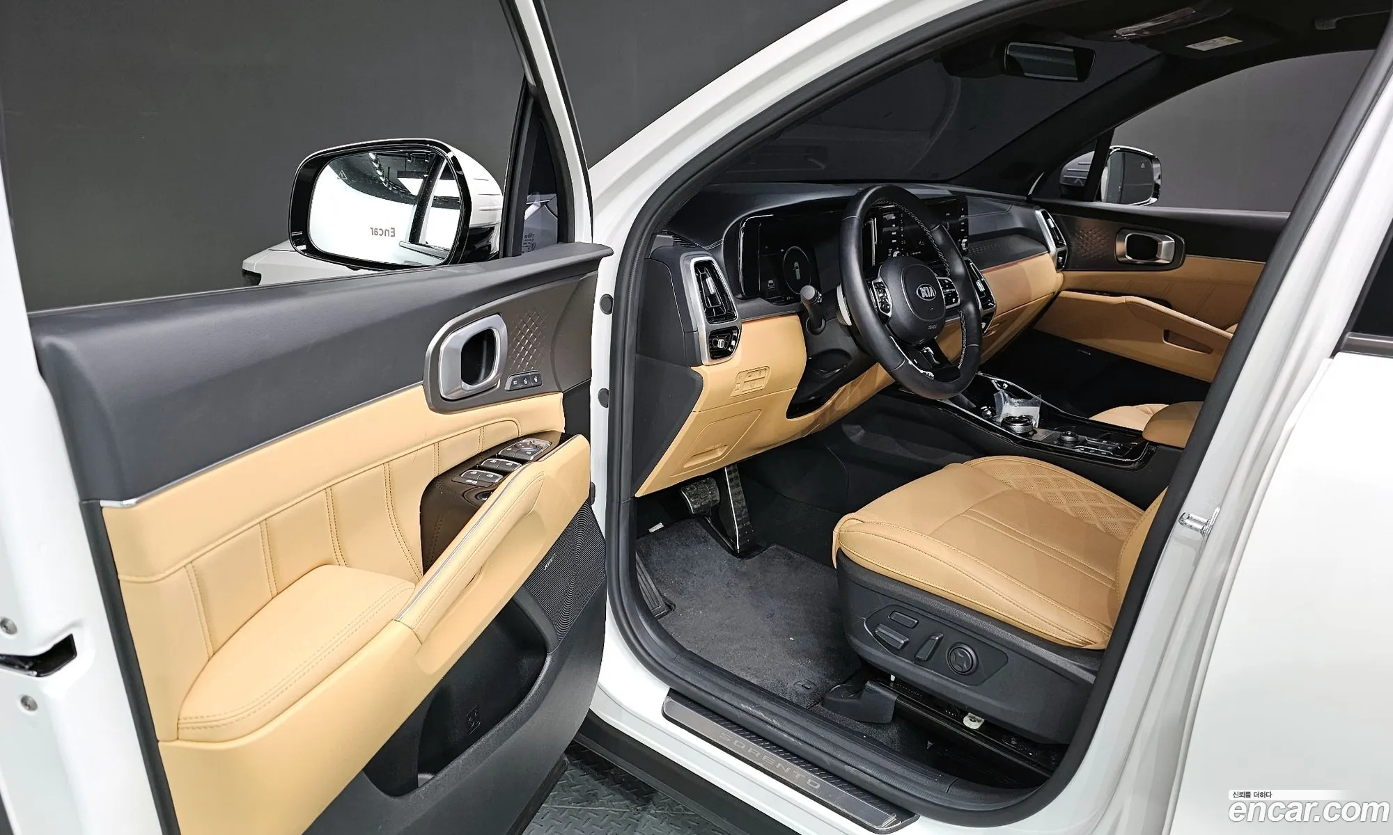 Kia Sorento 2021 KNARM81FHMA115518 — 7