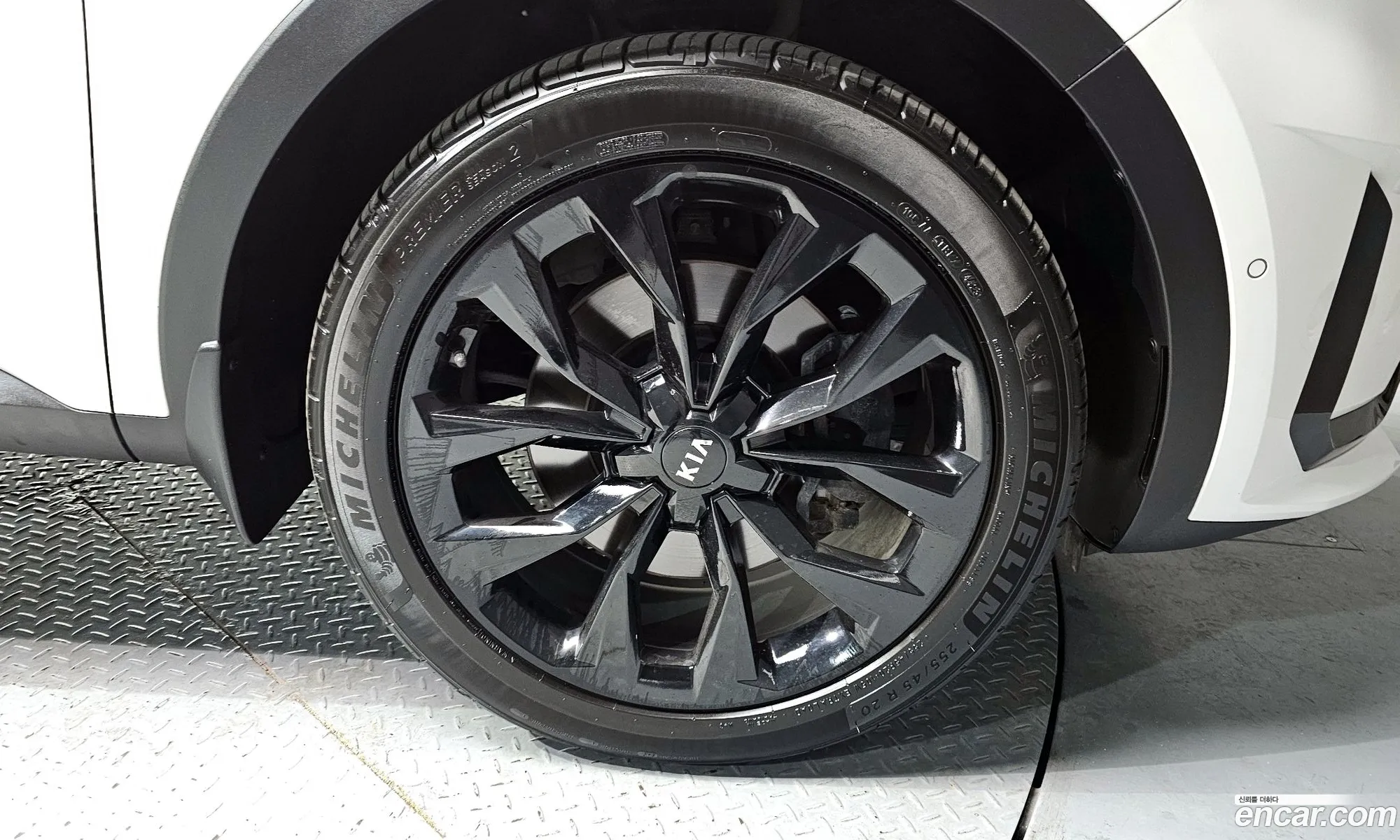 Kia Sorento 2021 KNARM81FHMA115518 — 15