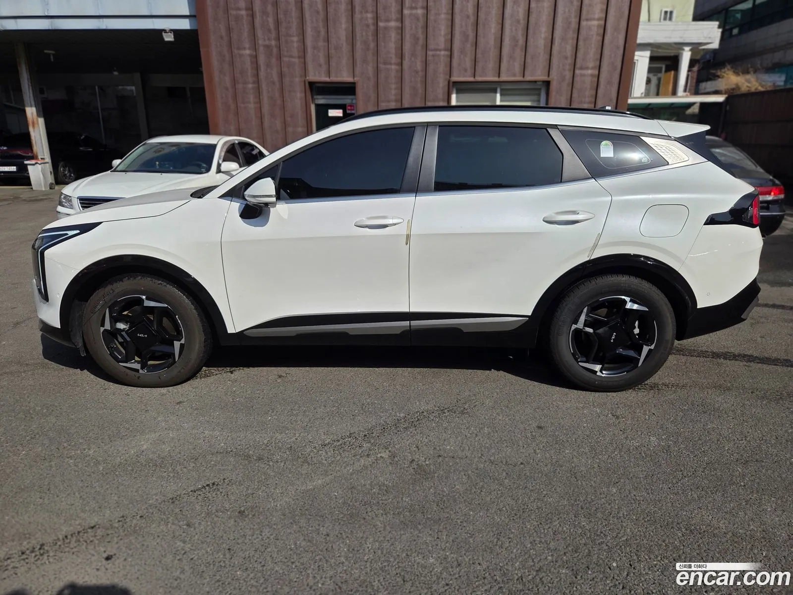 Kia Sportage Hybrid 2025 — 5