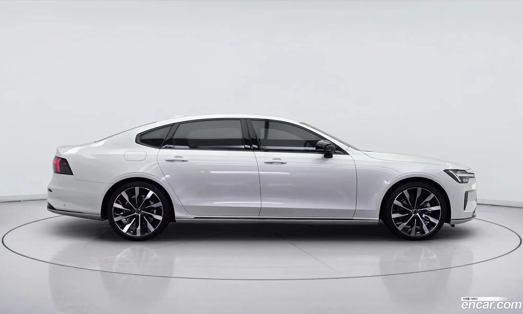 Volvo S90 2025 — 14