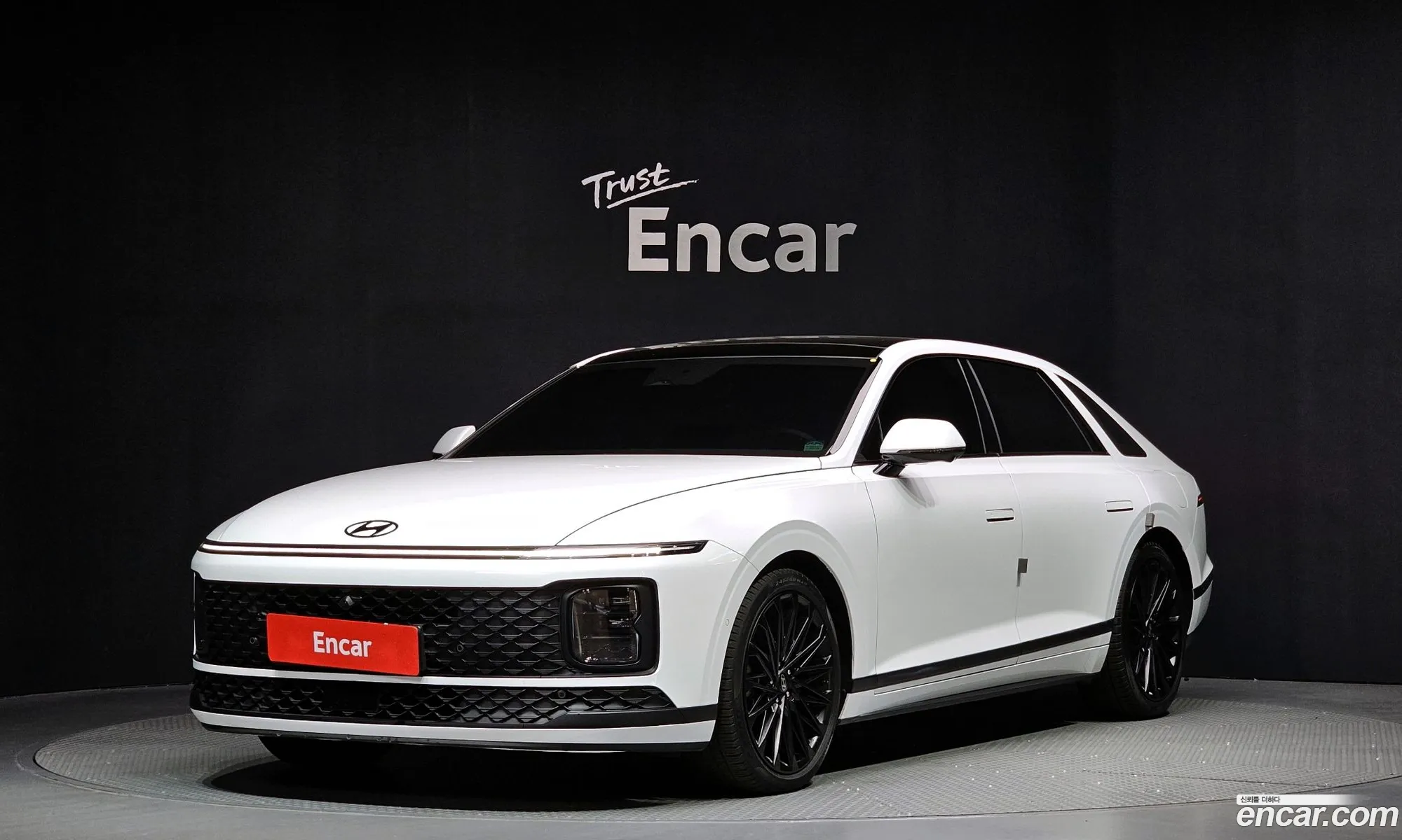 Hyundai Grandeur Hybrid 2024 — 7