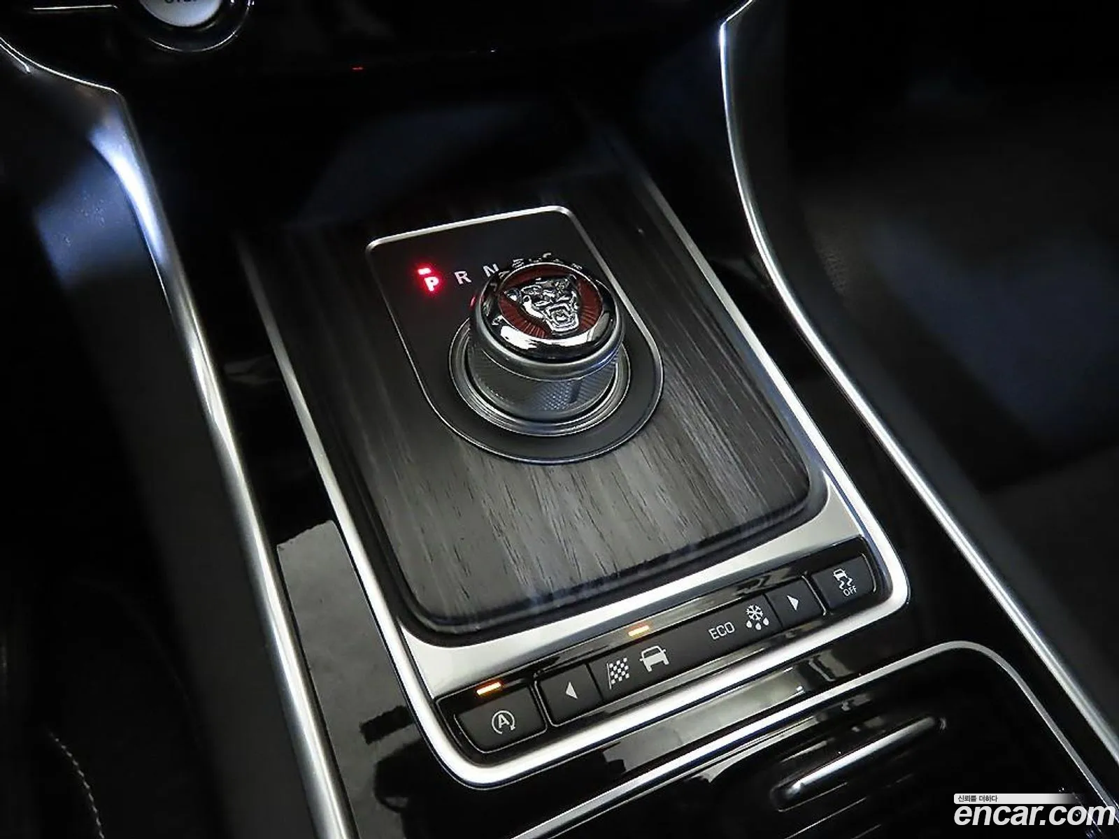 Jaguar XF 2016 — 4