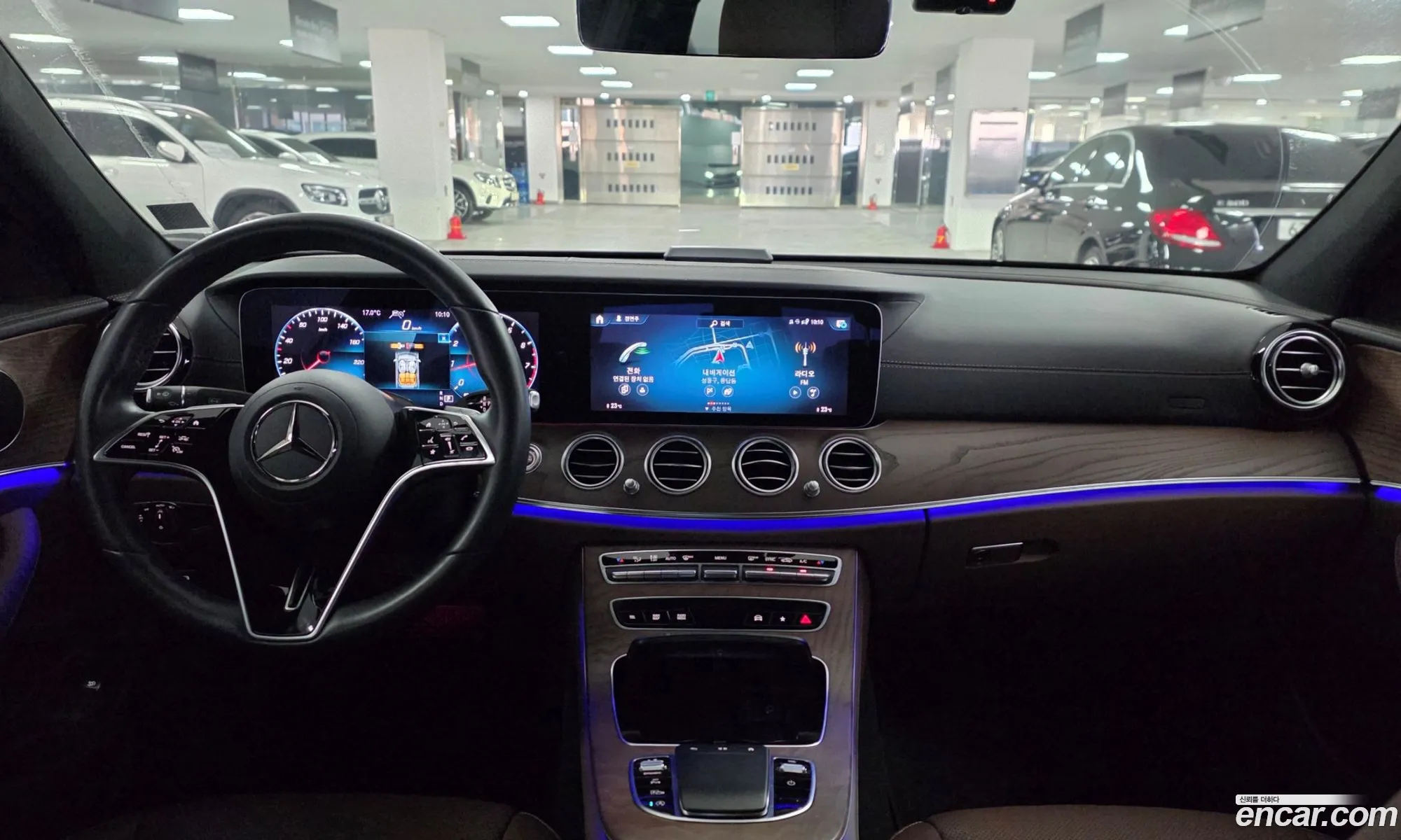 Mercedes-Benz E-Class W213 2023 — 14