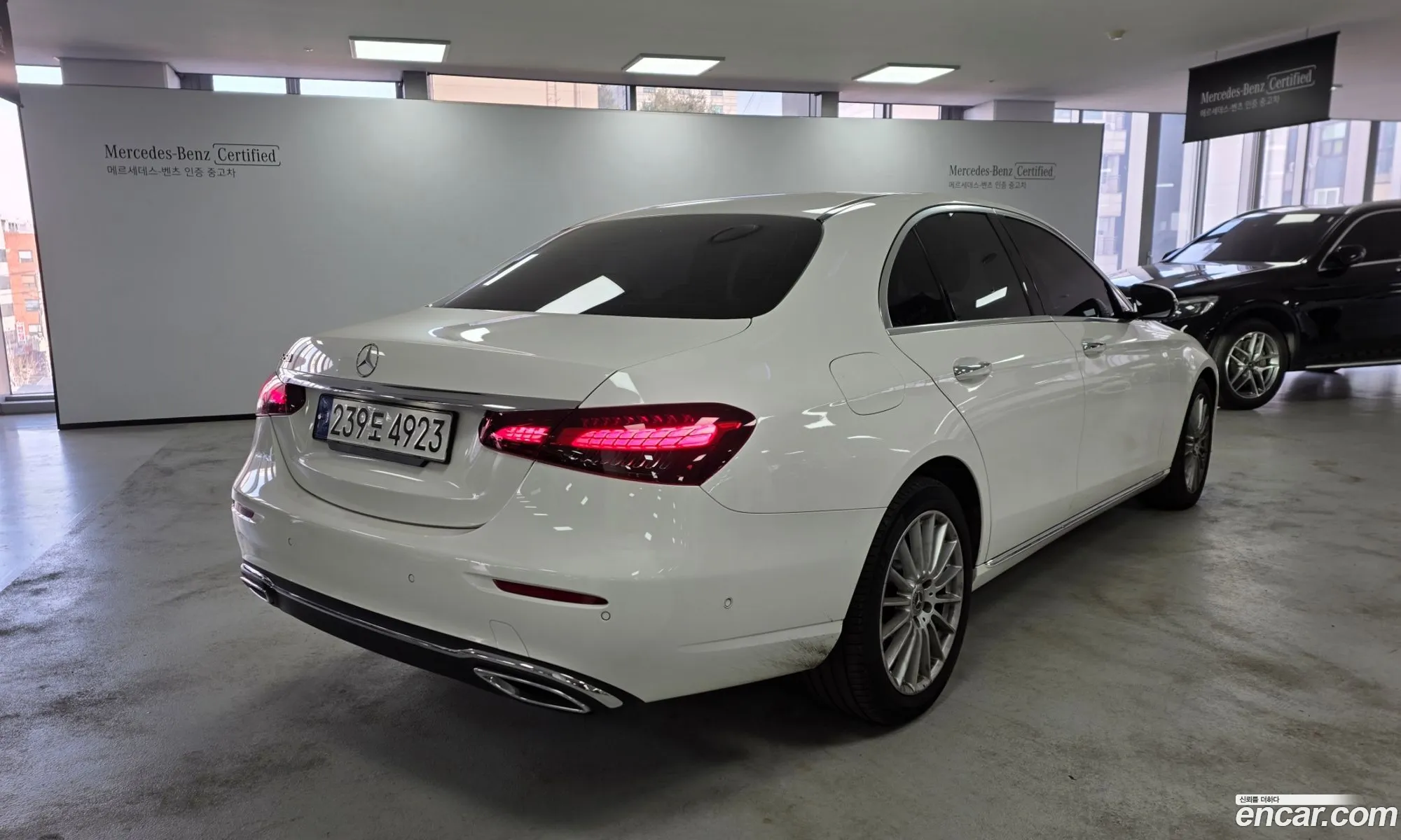 Mercedes-Benz E-Class W213 2023 — 6