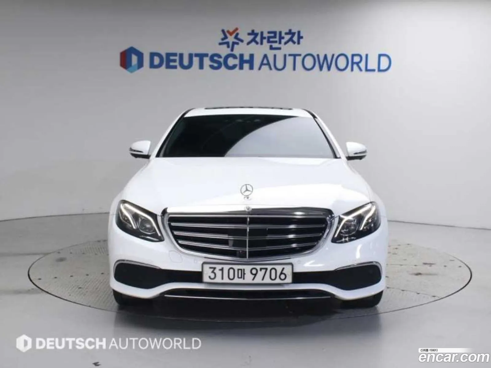 Mercedes-Benz E-Class W213 2020 — 18