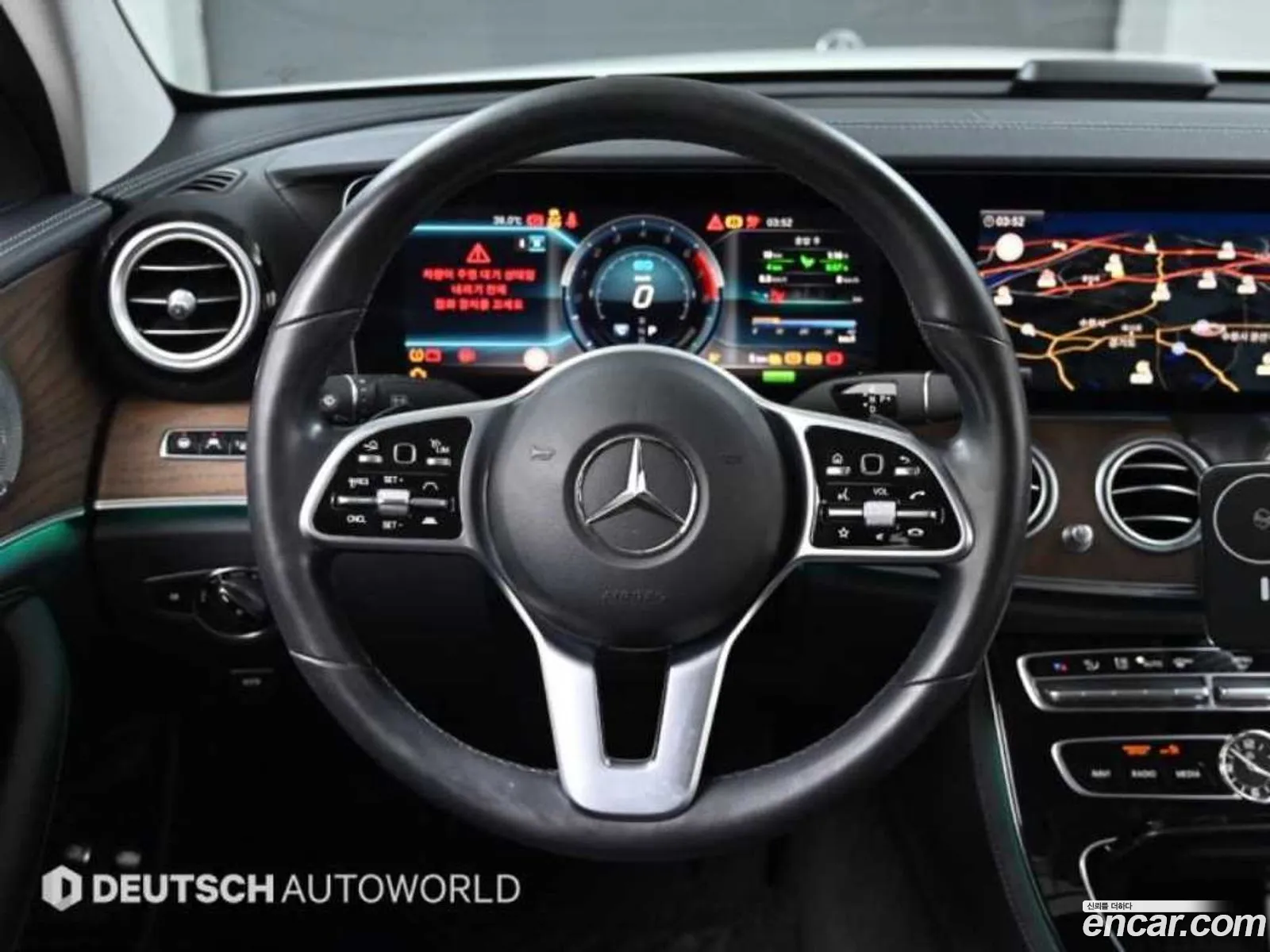 Mercedes-Benz E-Class W213 2020 — 12