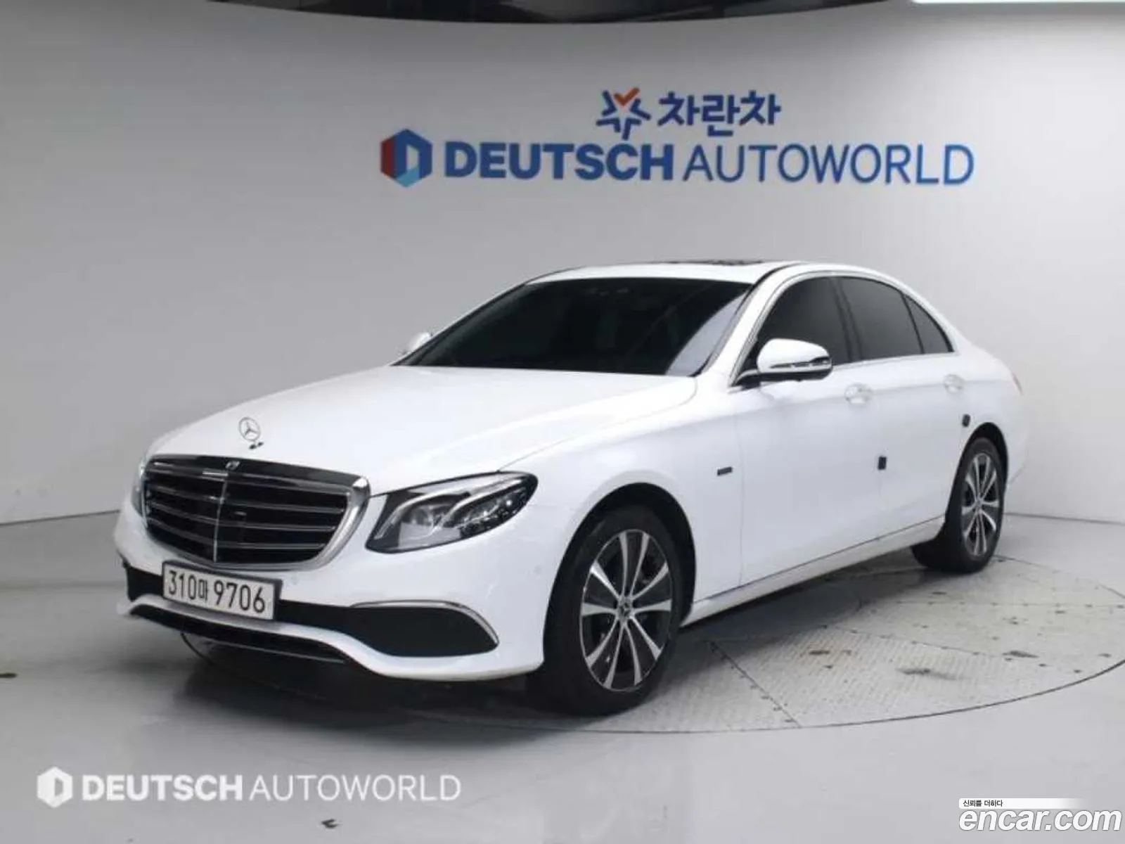 Mercedes-Benz E-Class W213 2020 — 20
