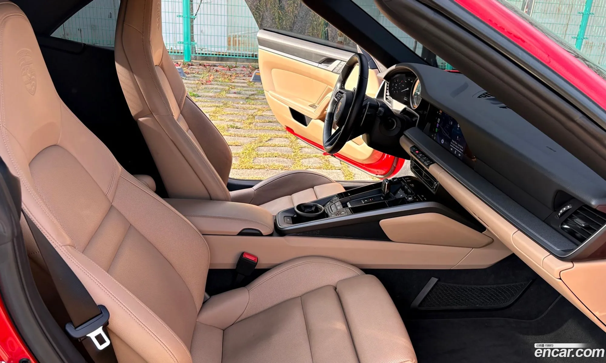 Porsche 911 2022 — 15
